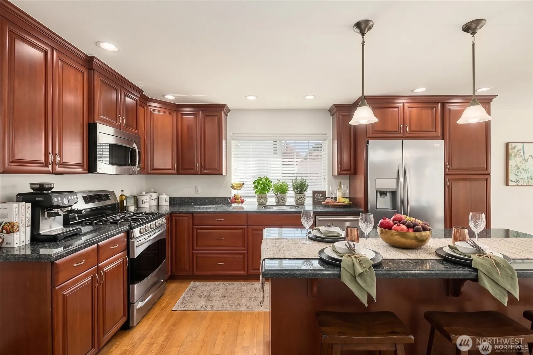 Property photo for 8013 Ne 145th Street, Kirkland photo 5