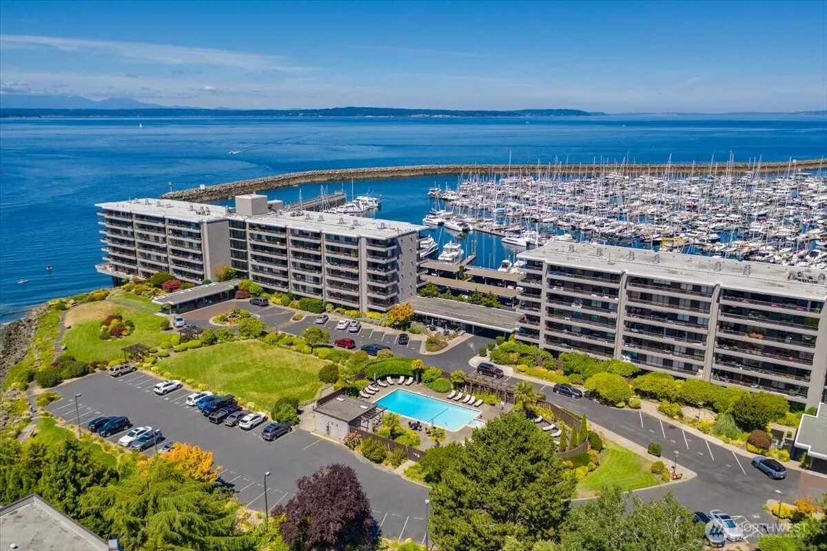 Property photo for 6535 Seaview Avenue Nw #305b, Seattle