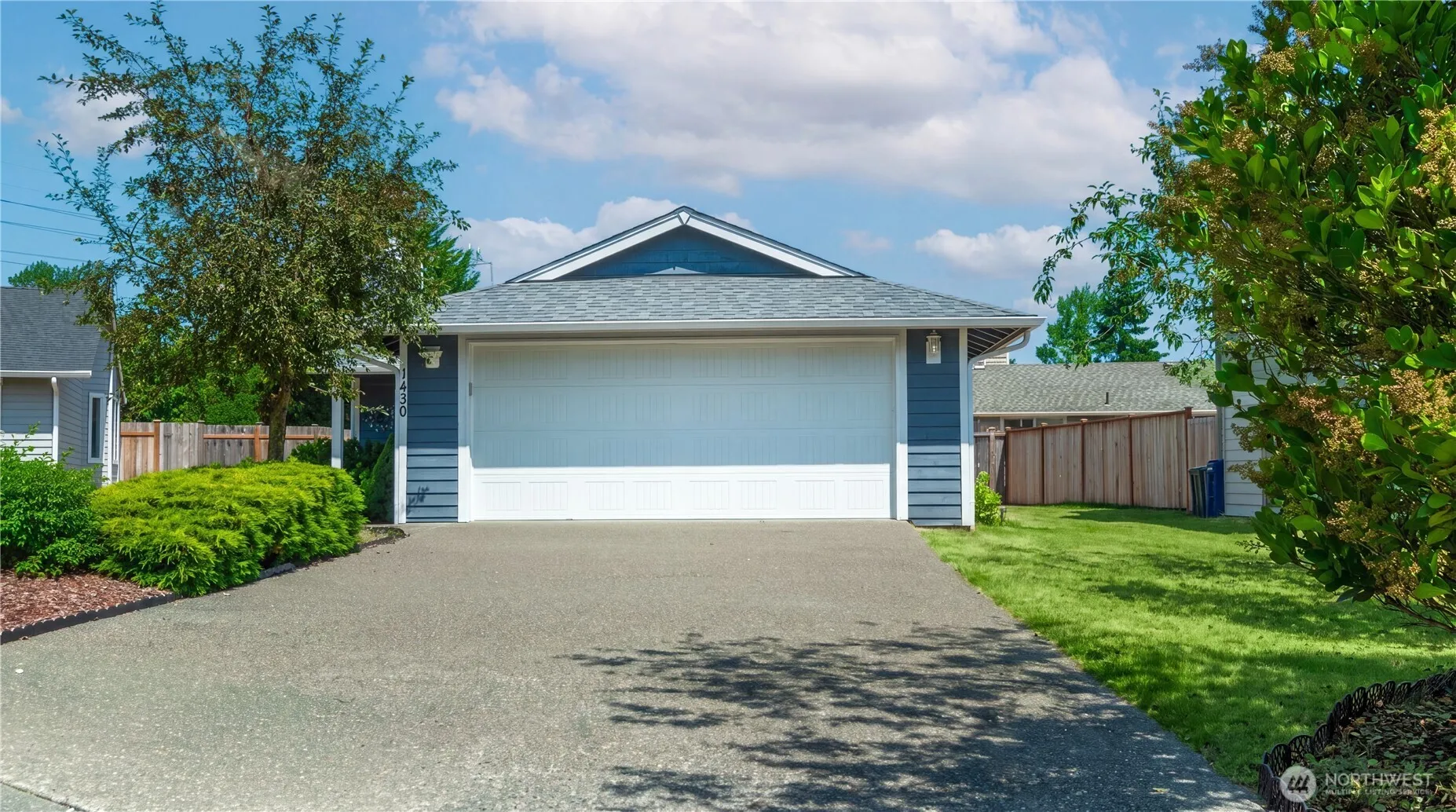 Property photo for 1430 Sw 352nd Court, Federal Way