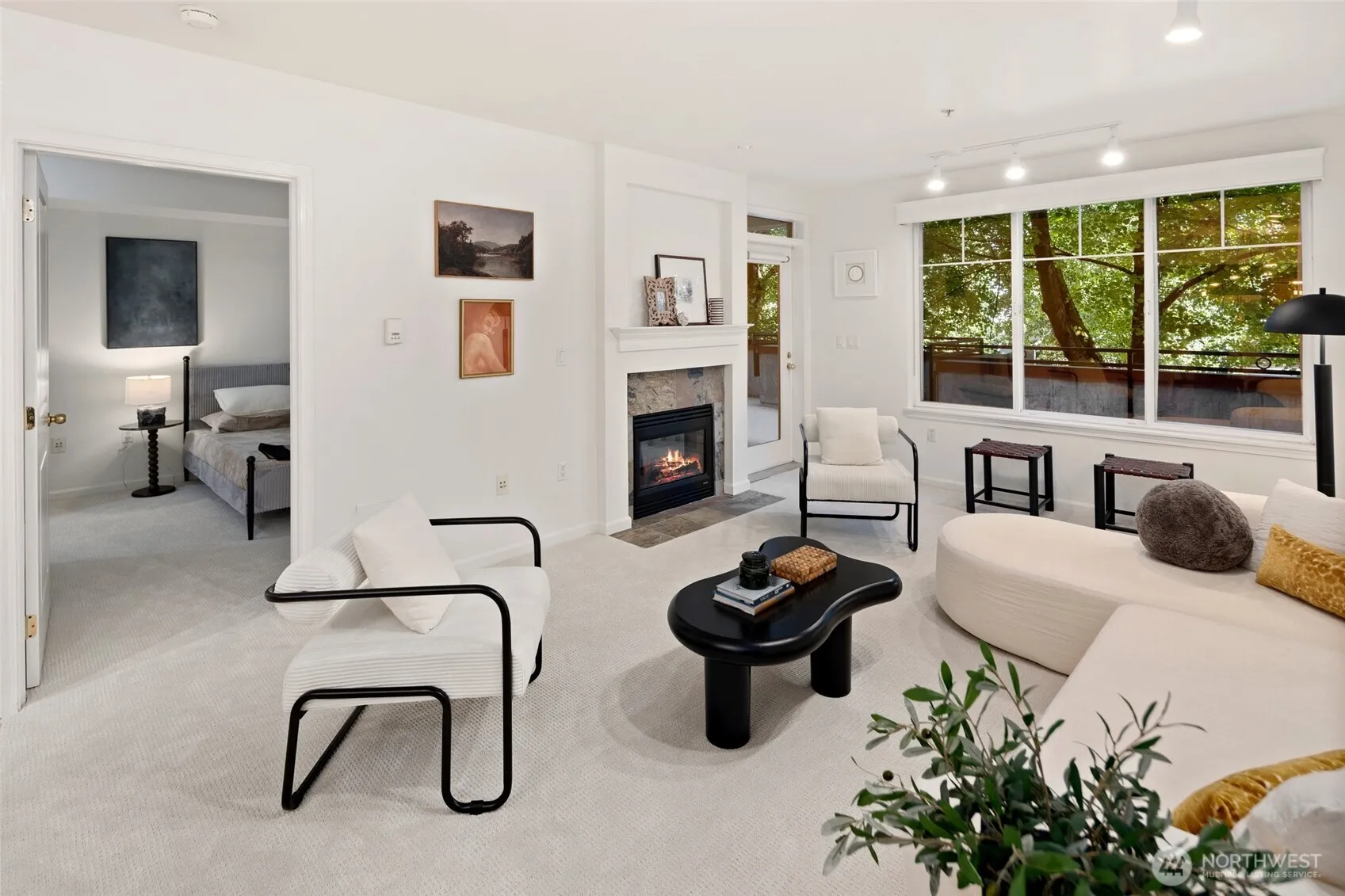 Property photo for 1525 Nw 57th Street #202, Seattle