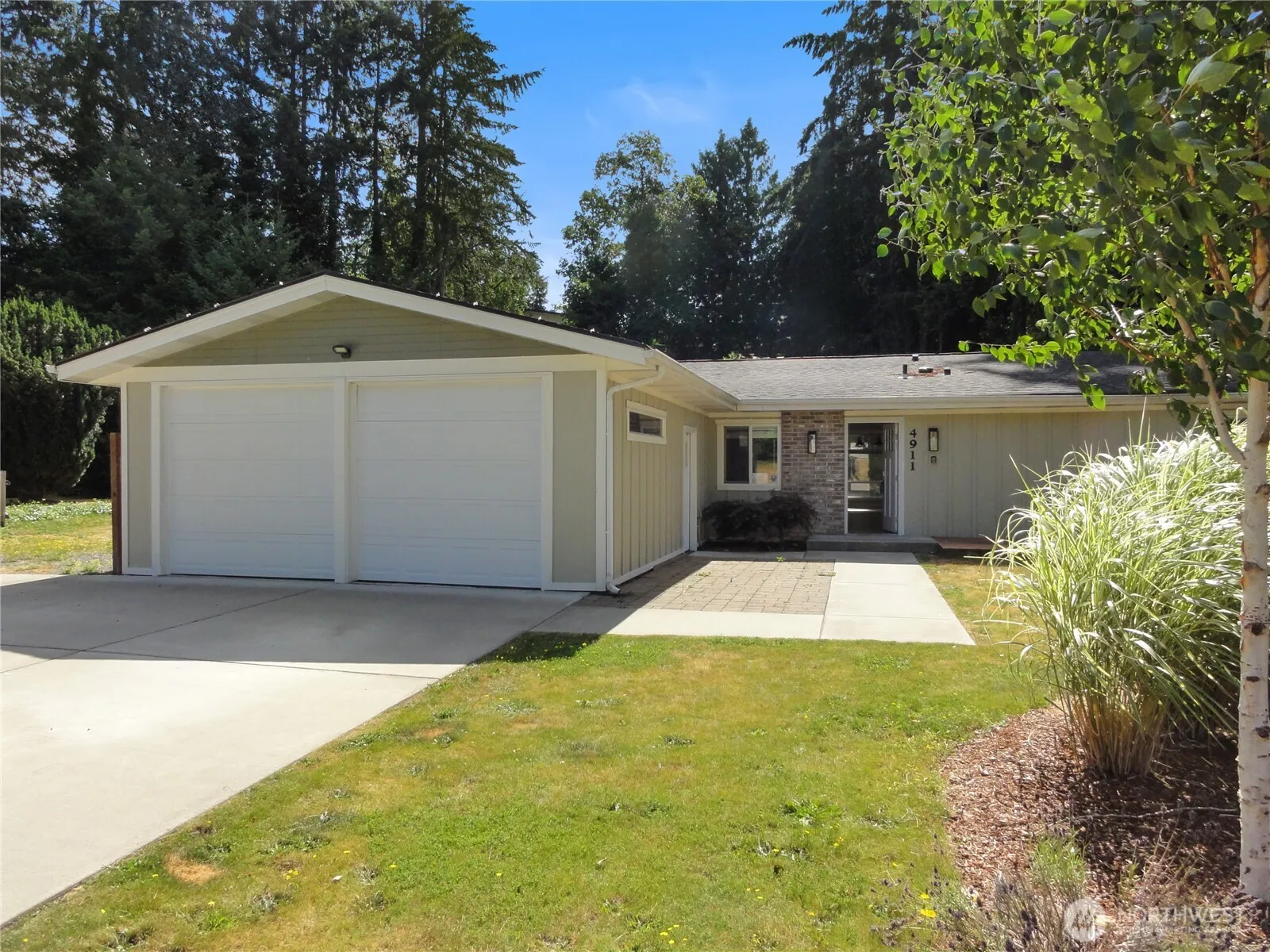 Property photo for 4911 64th Avenue W, University Place photo 2