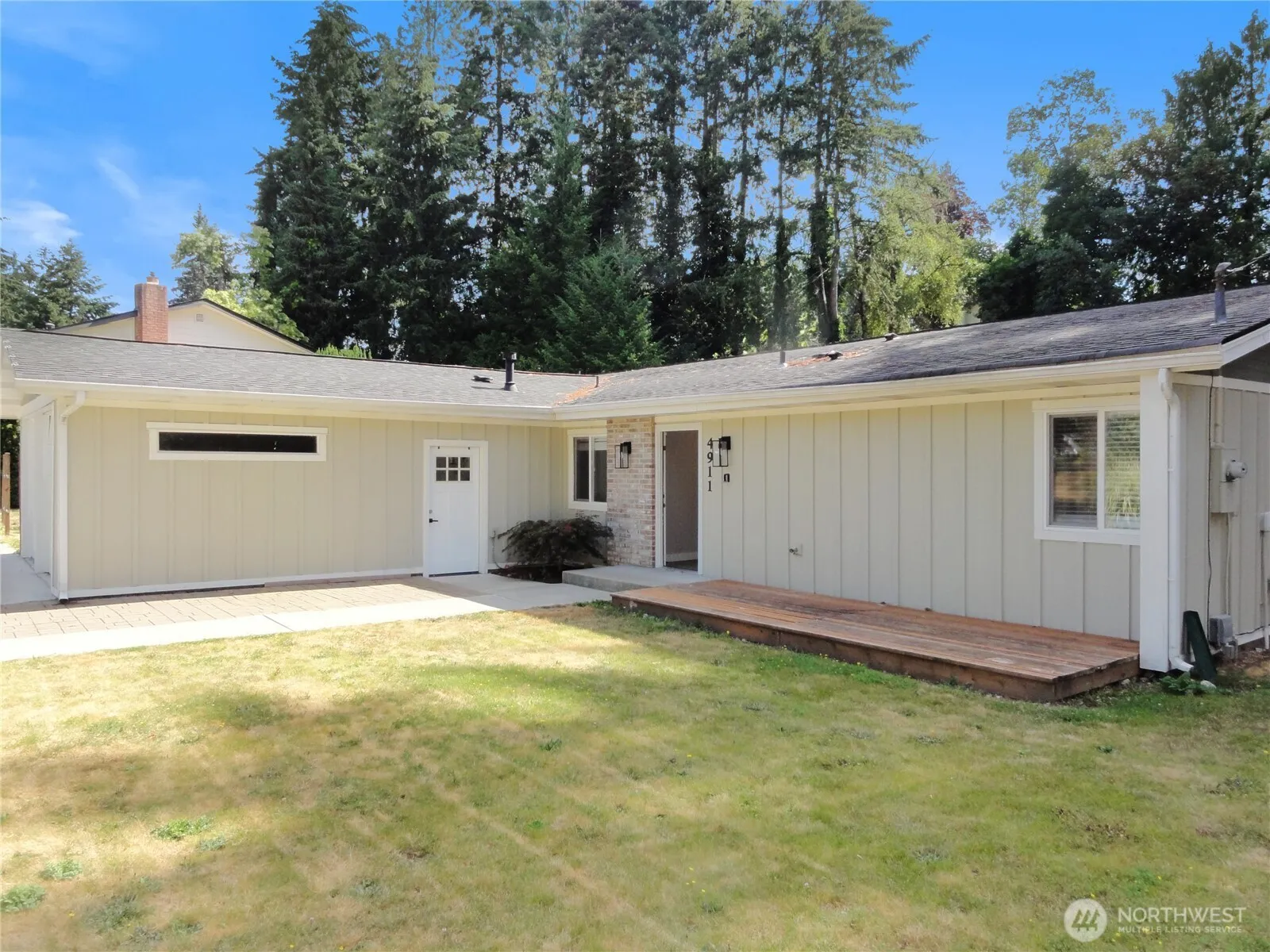Property photo for 4911 64th Avenue W, University Place