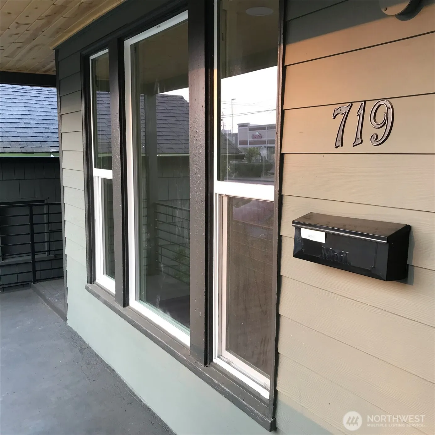 Property photo for 719 S Spraque Ave, Tacoma photo 3