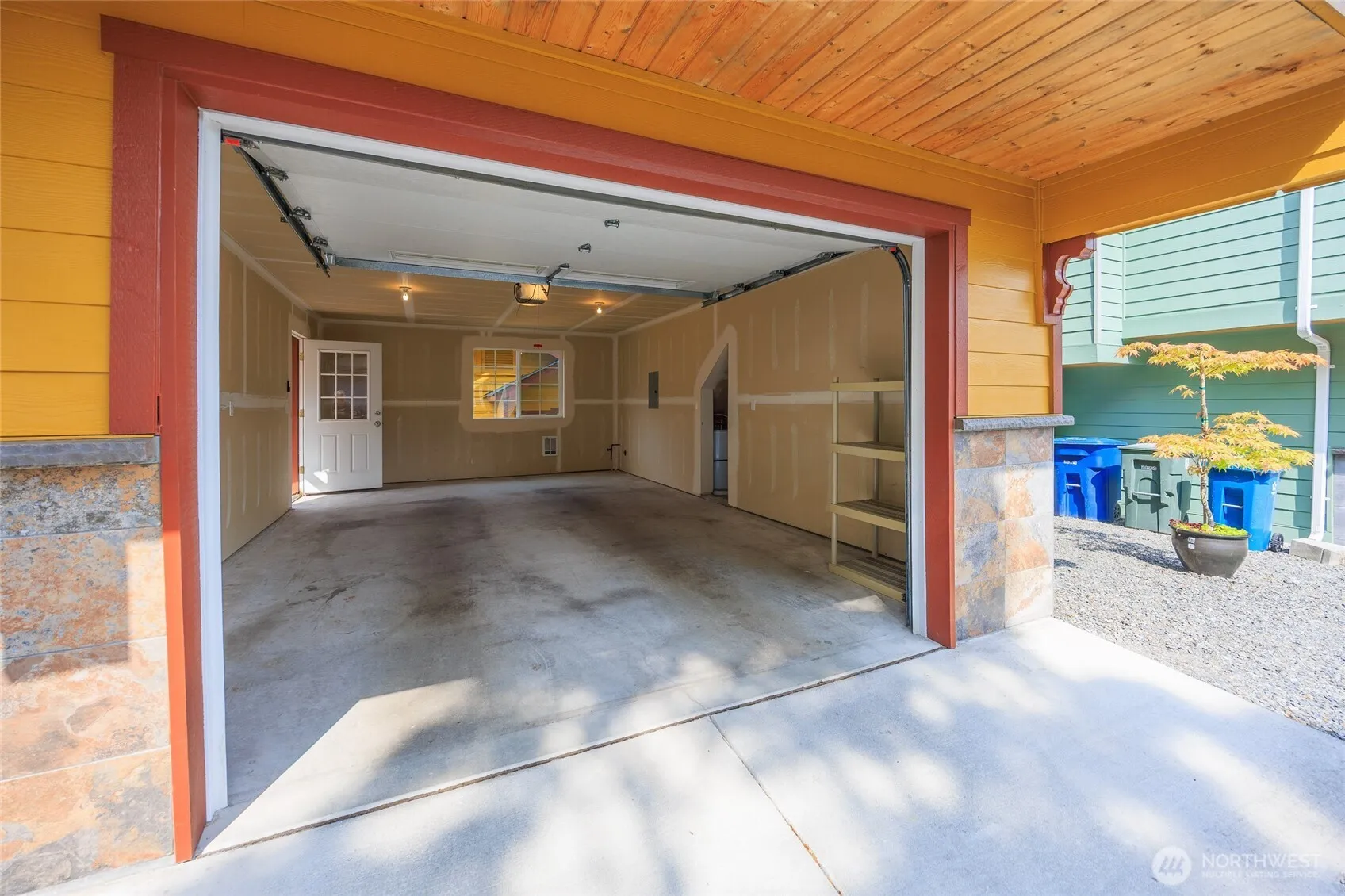 Property photo for 521 Avenue C, Snohomish photo 4