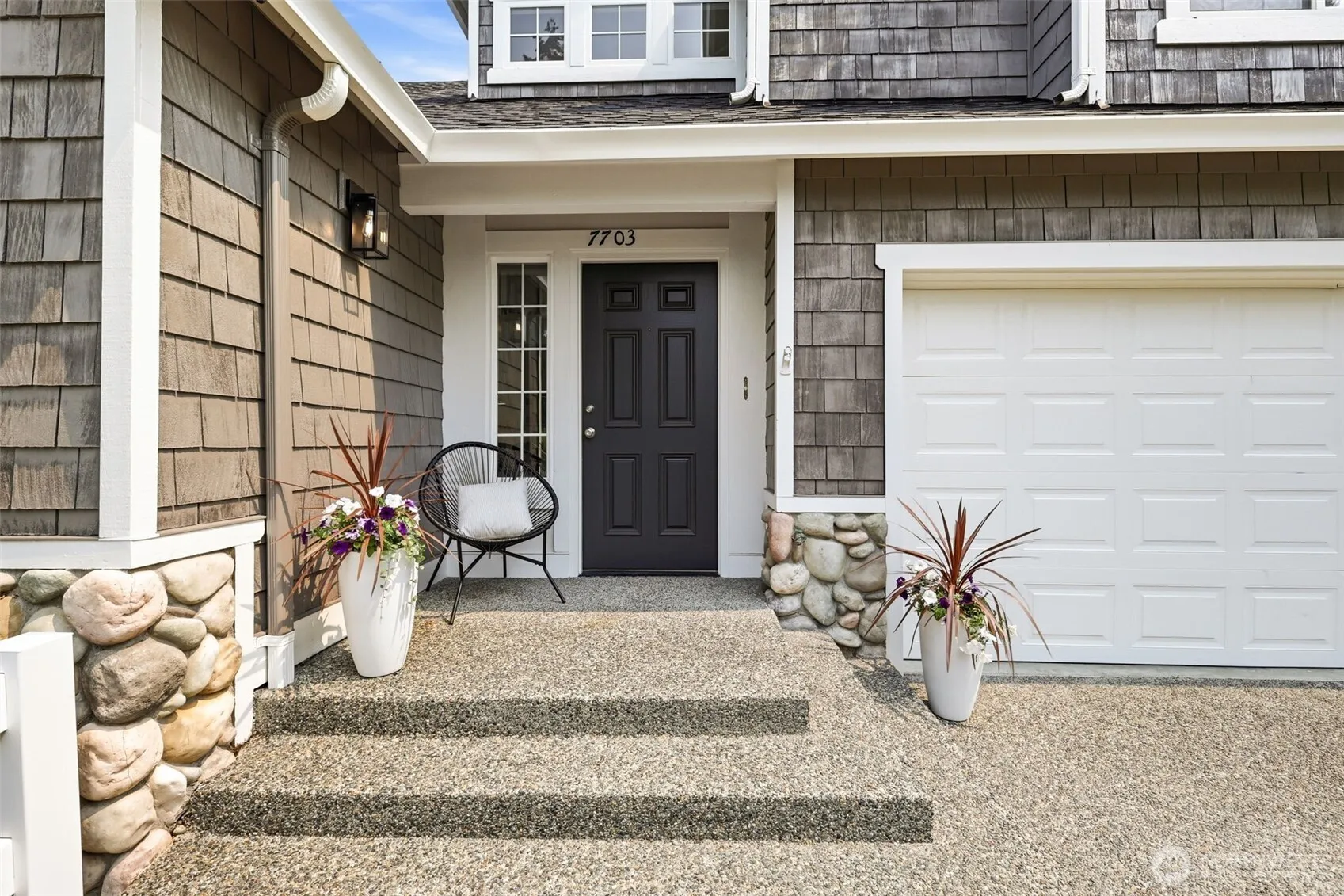 Property photo for 7703 Ne 167th Street, Kenmore photo 5