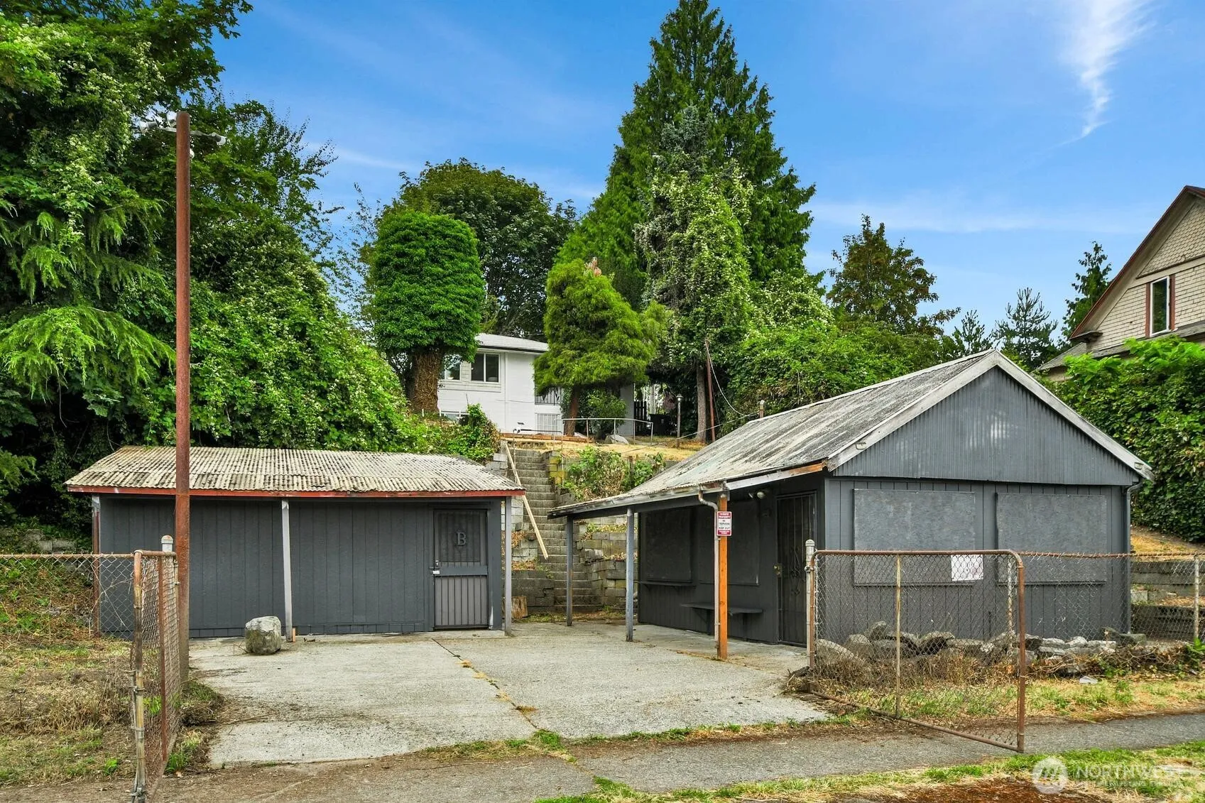 Property photo for 2328 Tacoma Avenue S, Tacoma photo 2
