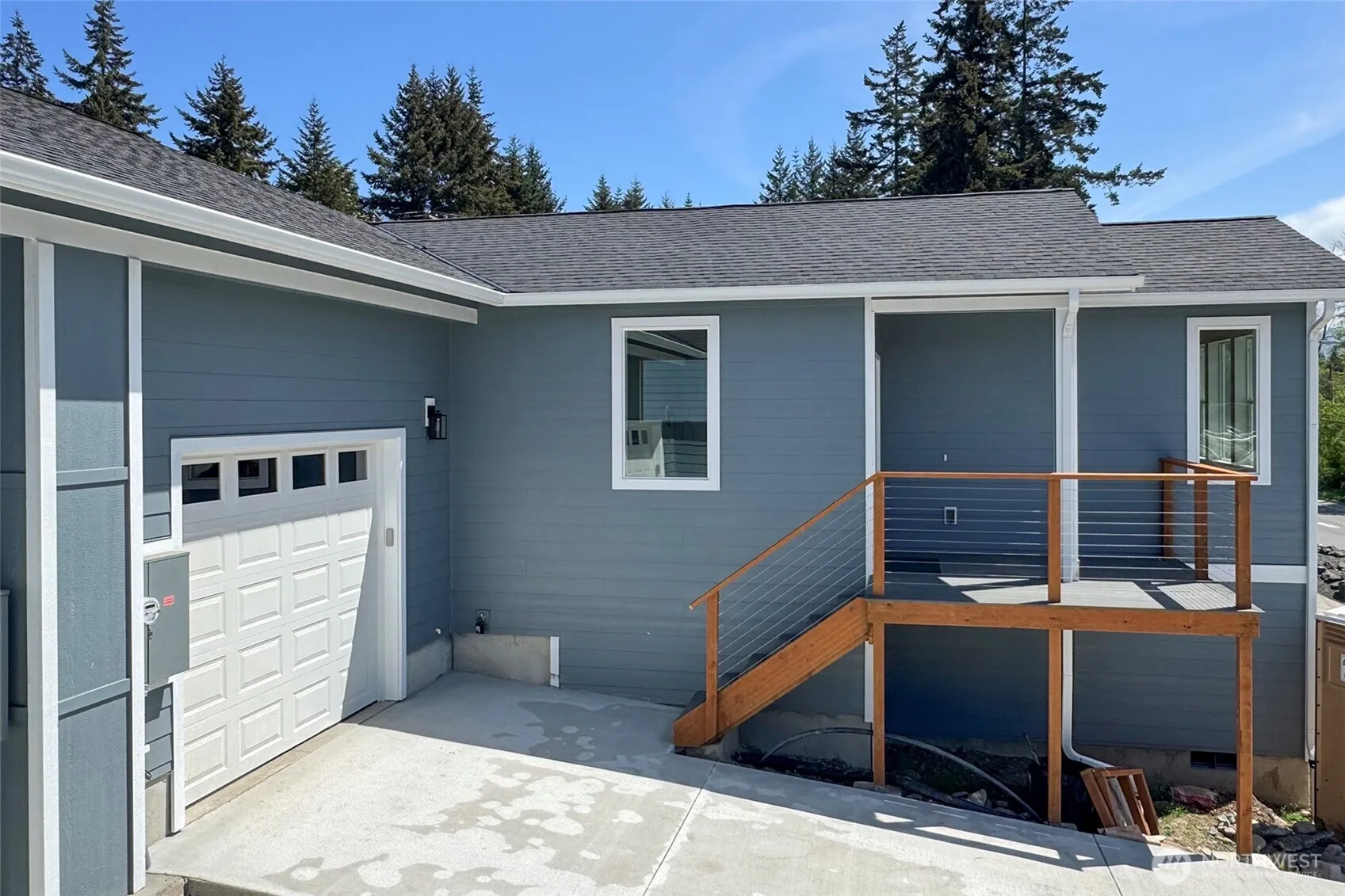 Property photo for 1911 W 10th St, Port Angeles photo 3