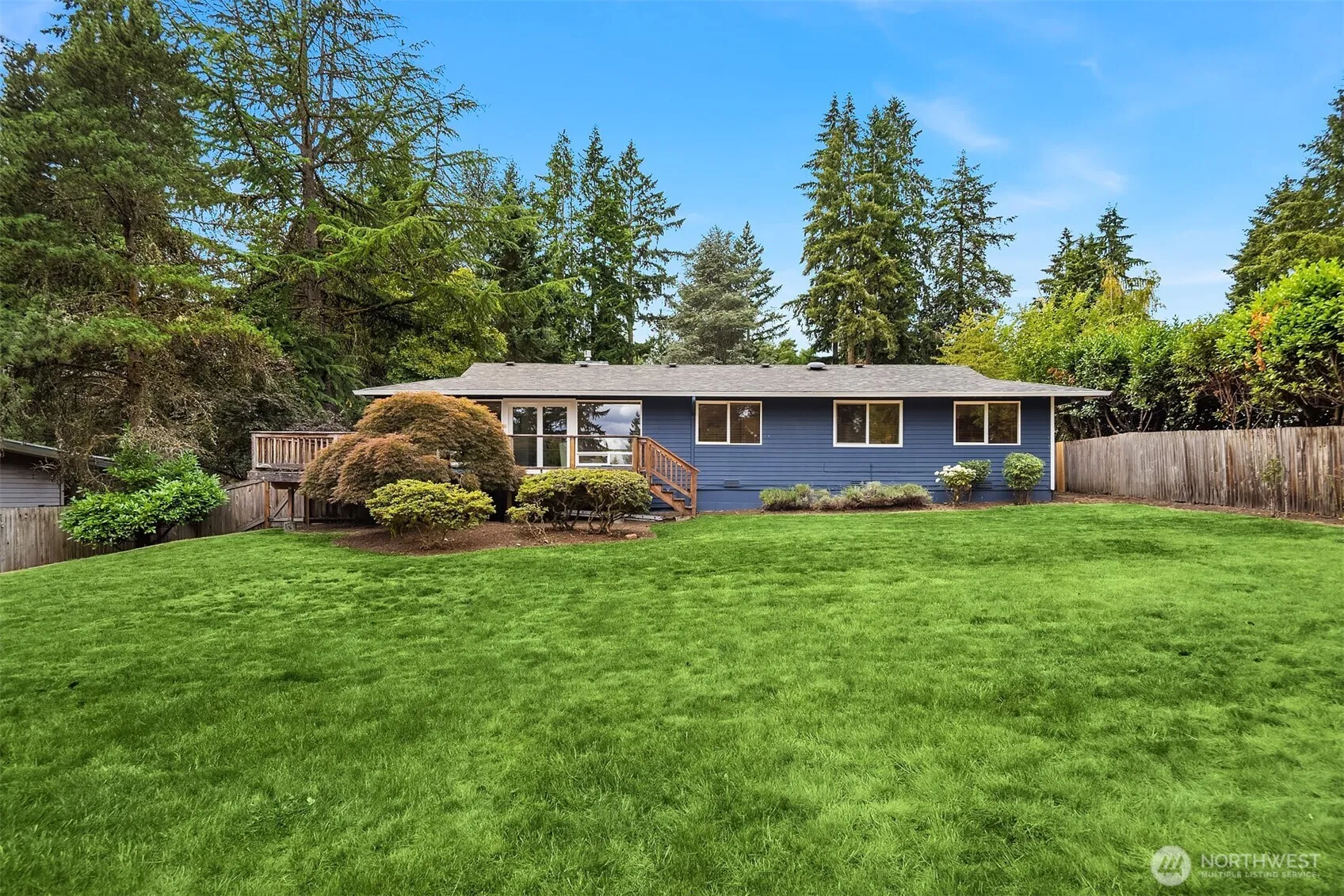 Property photo for 924 179th Court Ne, Bellevue photo 2