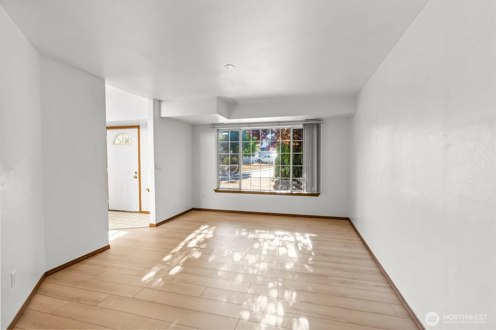 Property photo for 26338 127th Avenue Se, Kent photo 5
