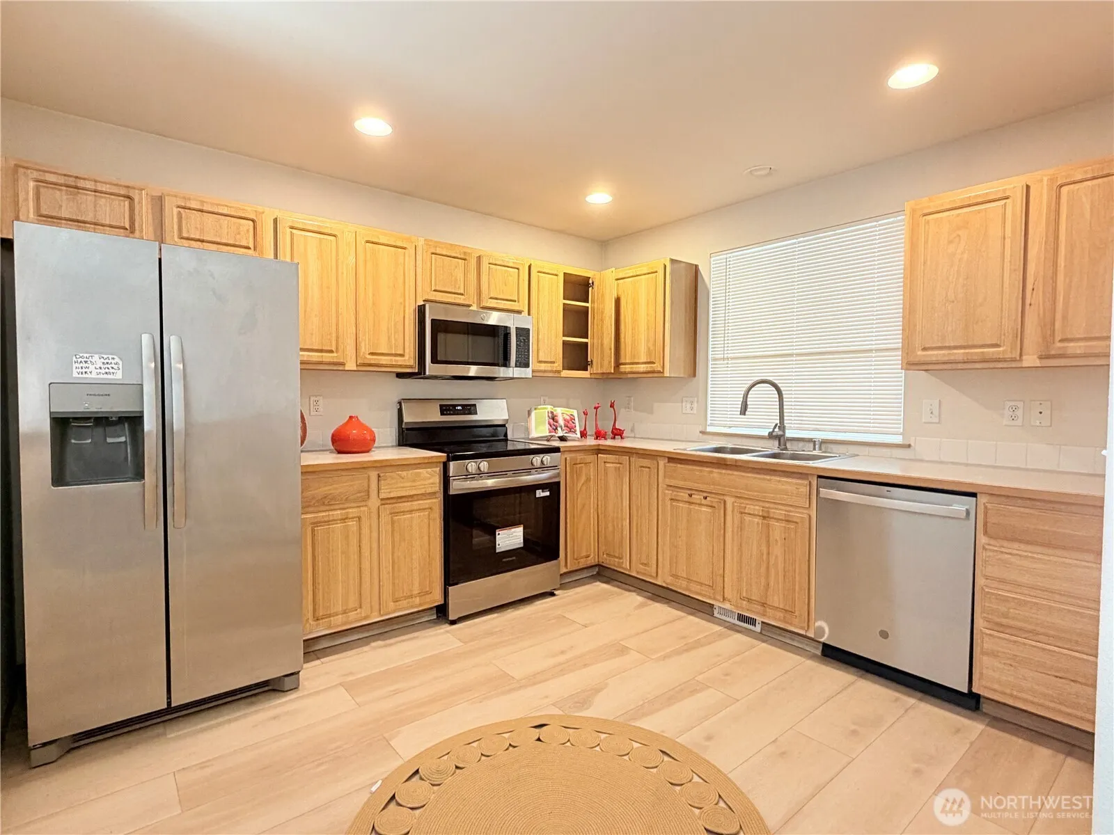 Property photo for 226 166th St E, Spanaway photo 4