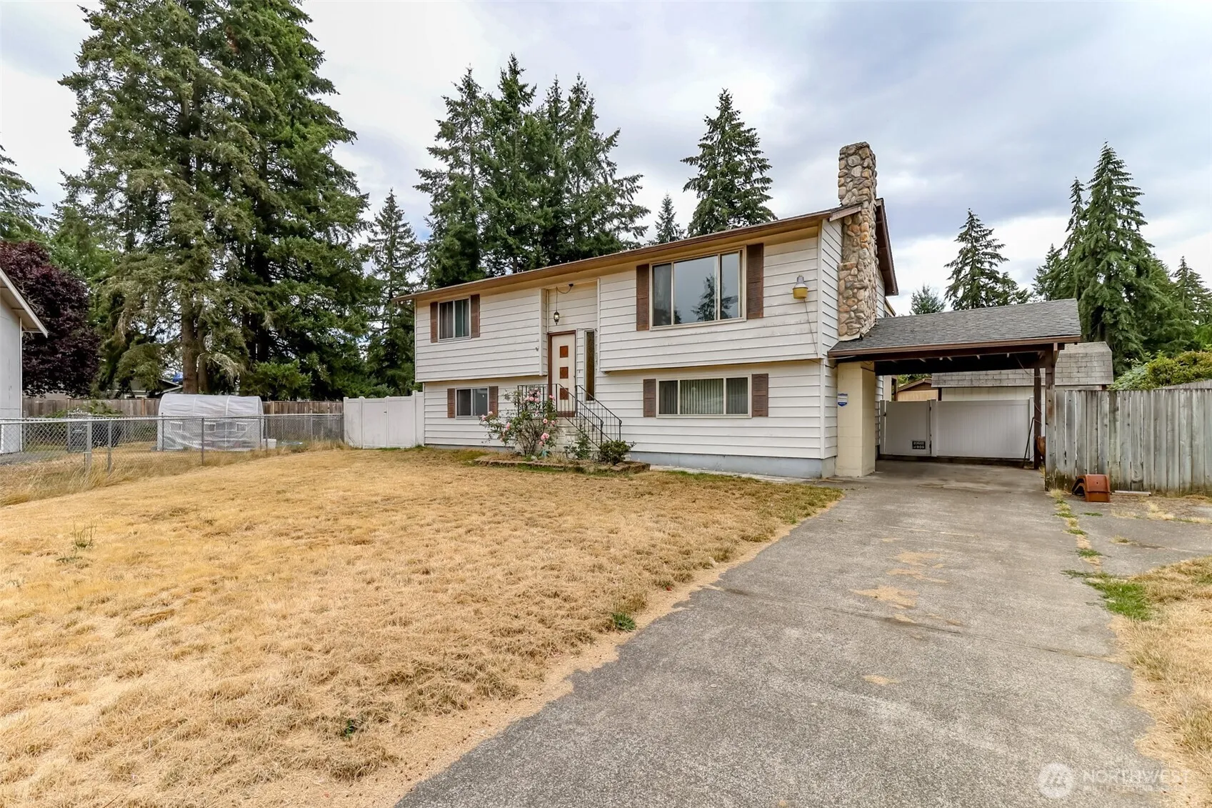 Property photo for 1134 156th Street E, Tacoma photo 3