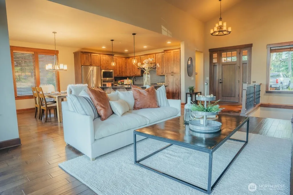 Property photo for 331 Lane Black Nugget, Cle Elum photo 3