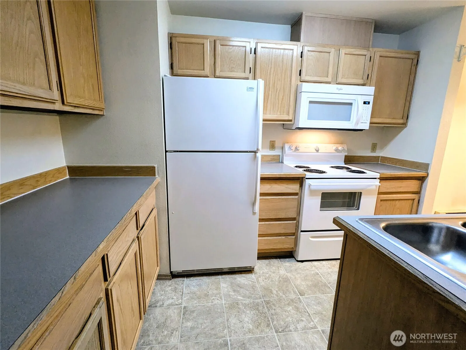 Property photo for 9825 18th Avenue W #e4, Everett photo 4