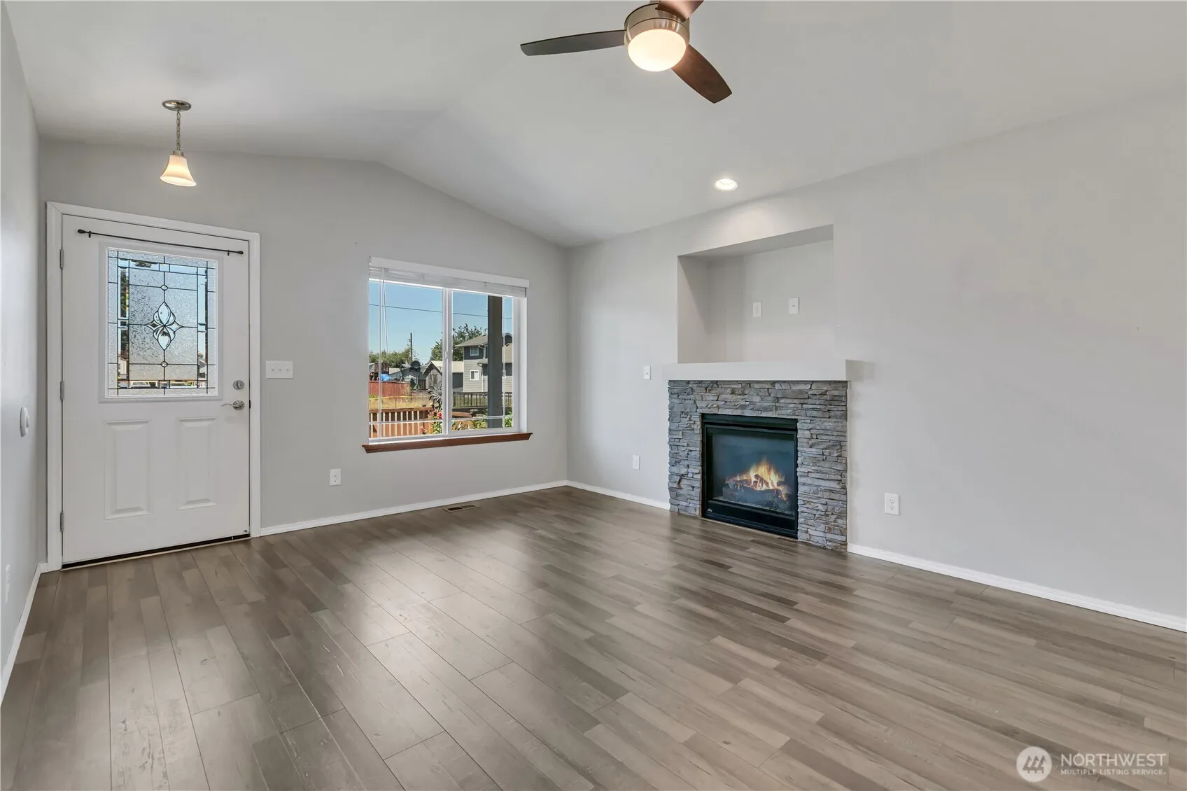 Property photo for 268 S Cottage Street, Buckley photo 5