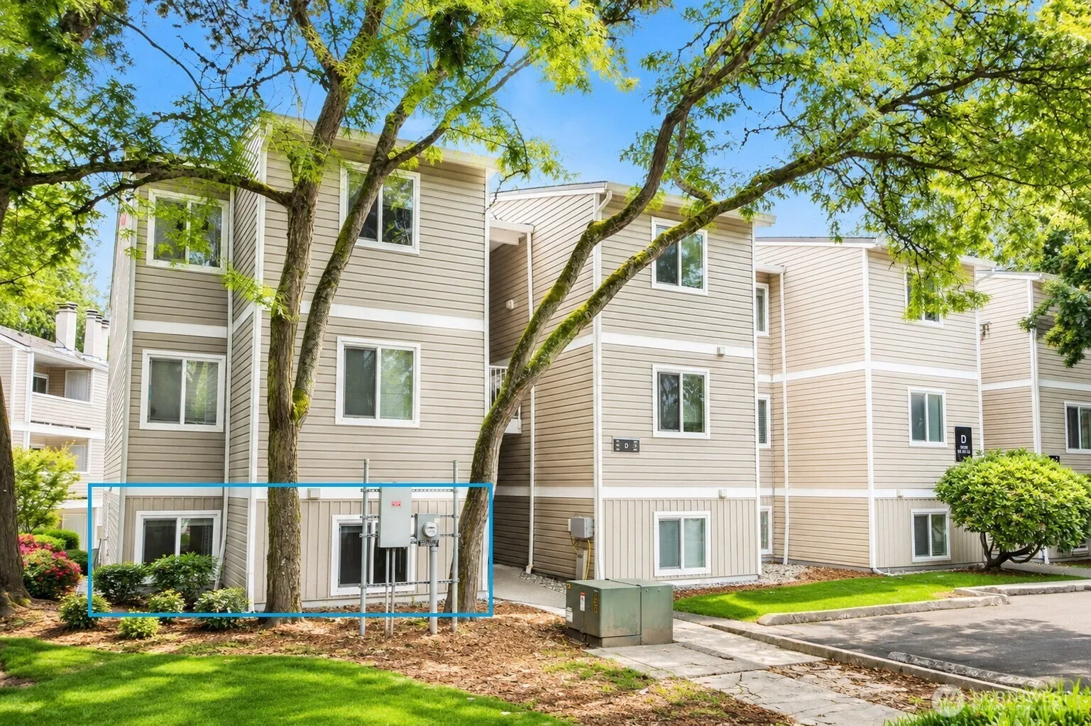 Property photo for 12435 Ne 131st Court #d104, Kirkland