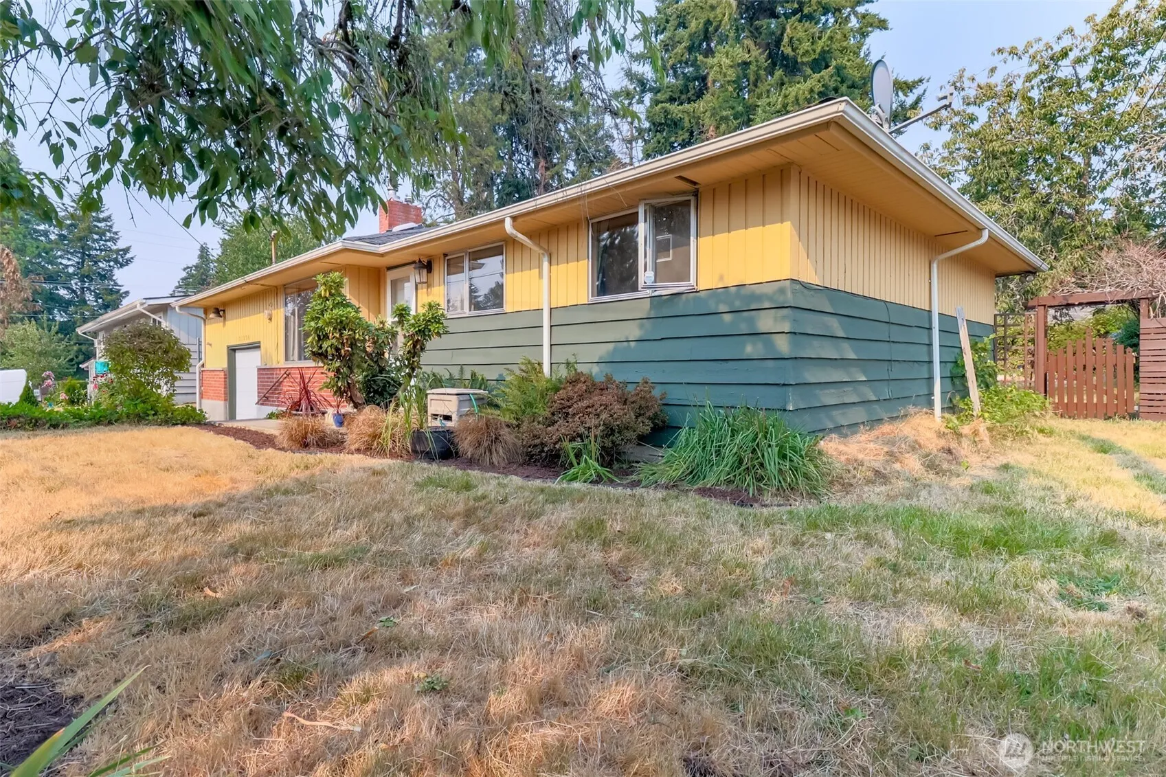 Property photo for 31226 6th Avenue S, Federal Way photo 2