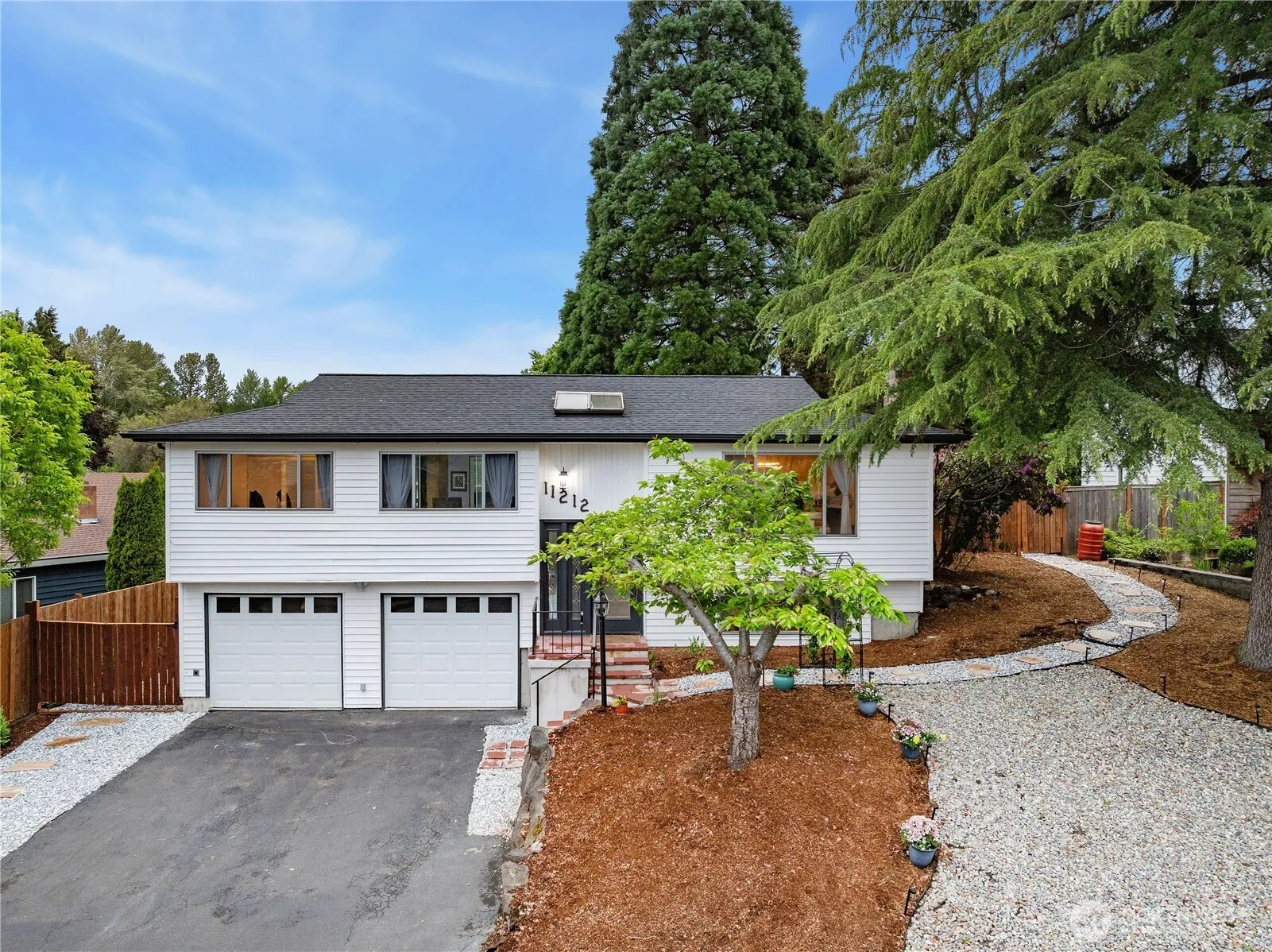 Property photo for 11212 Ne 145th Street, Kirkland