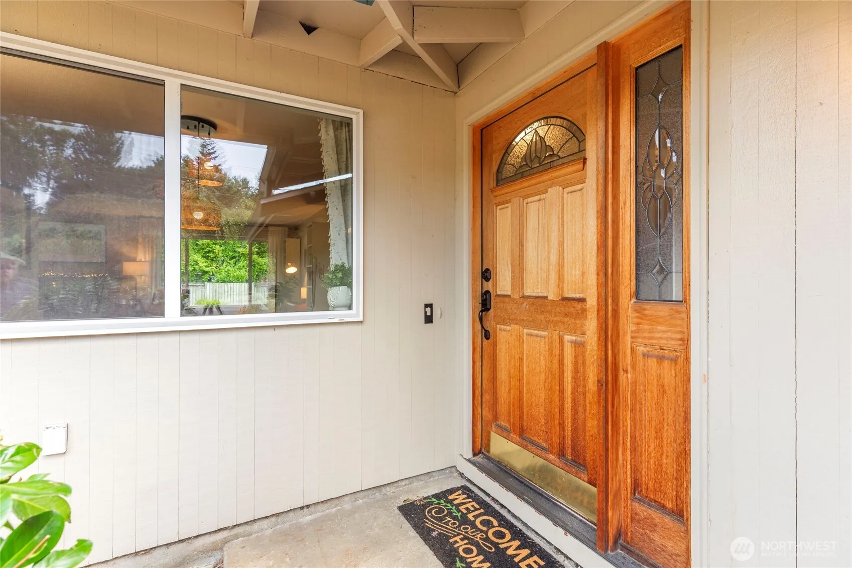 Property photo for 8622 Ne 139th Street, Kirkland photo 3
