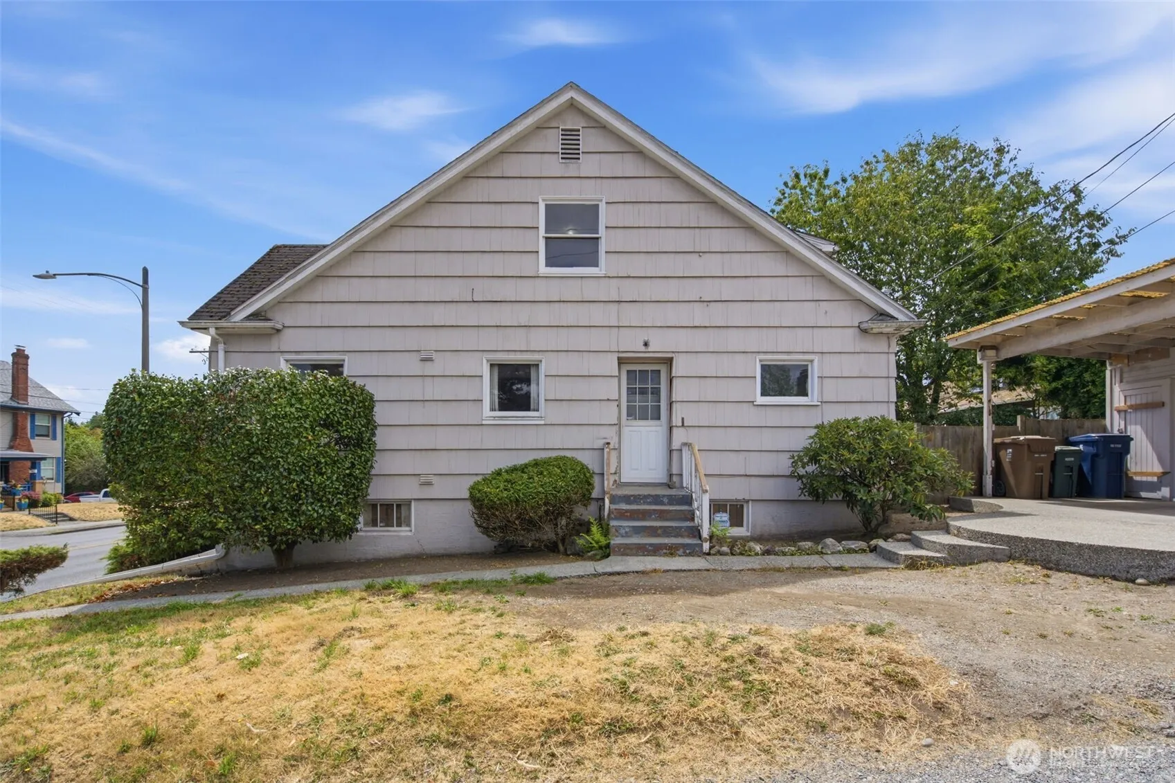 Property photo for 712 S Union Avenue, Tacoma photo 3