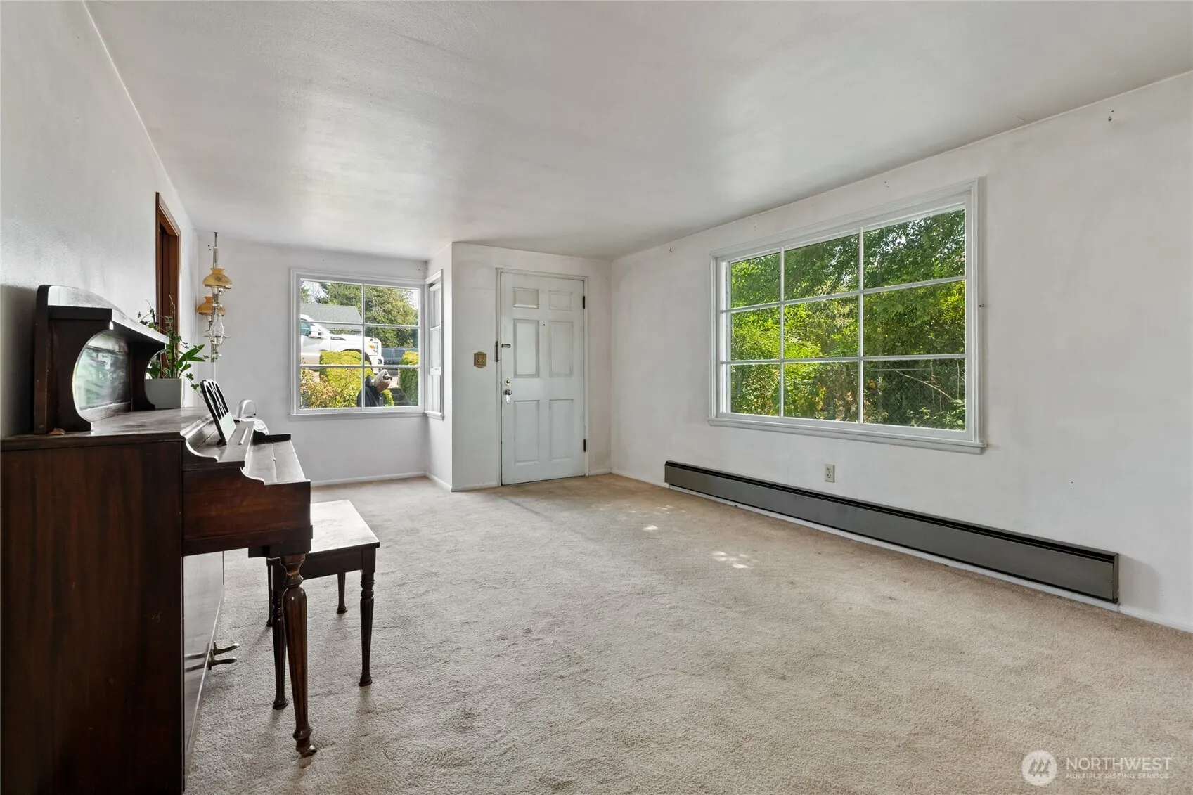 Property photo for 16639 35th Avenue S, Sea Tac photo 4