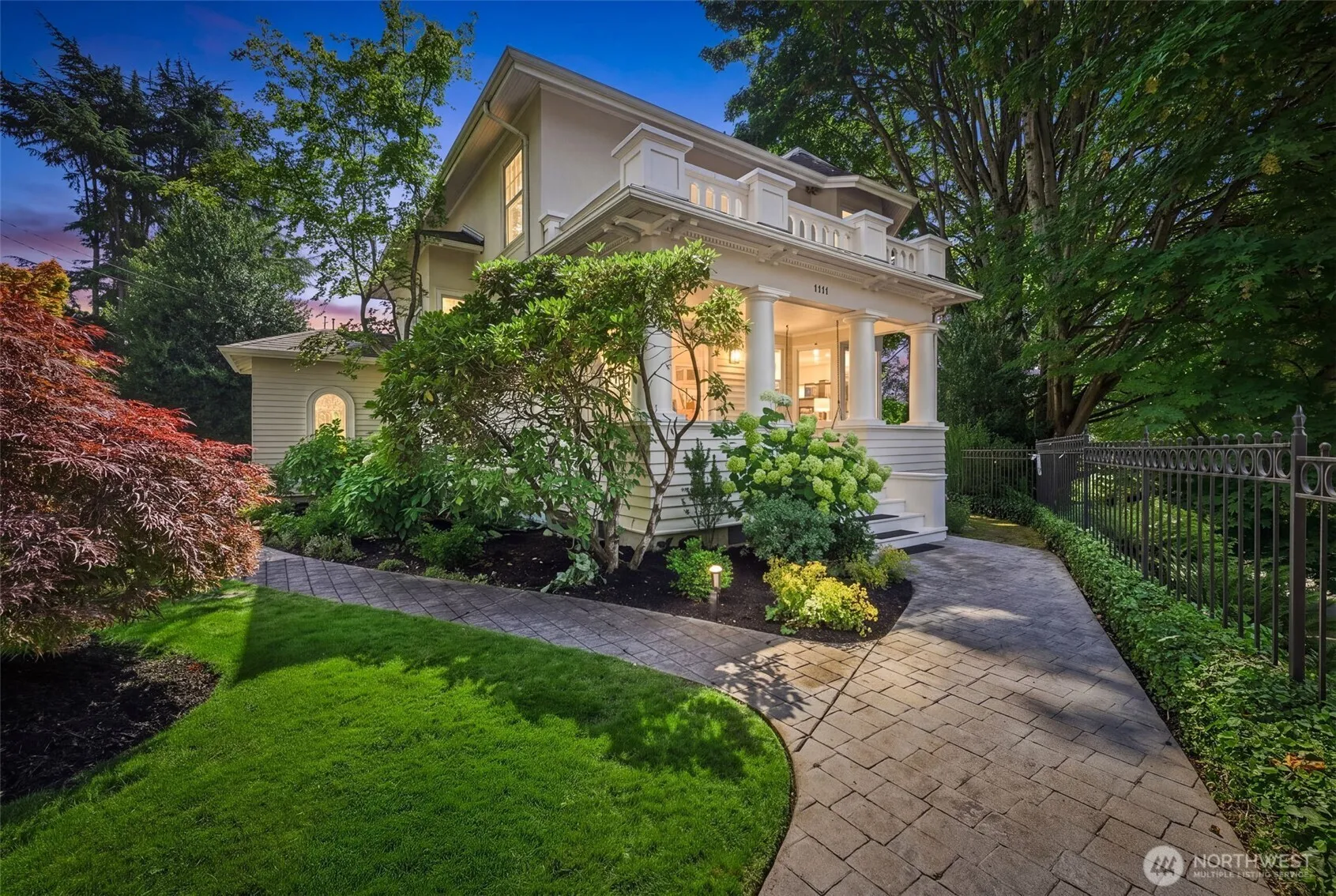 Property photo for 1111 Bellevue Place E, Seattle