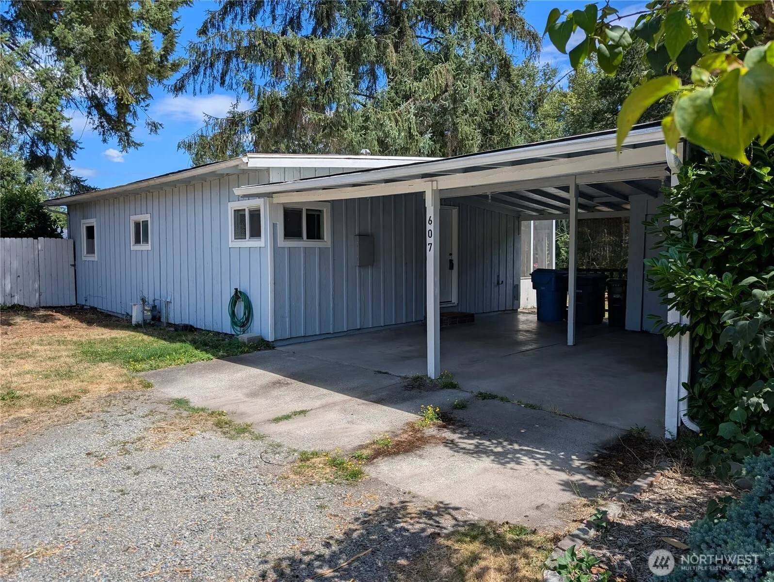 Property photo for 607 5th Street Ne, Puyallup photo 5