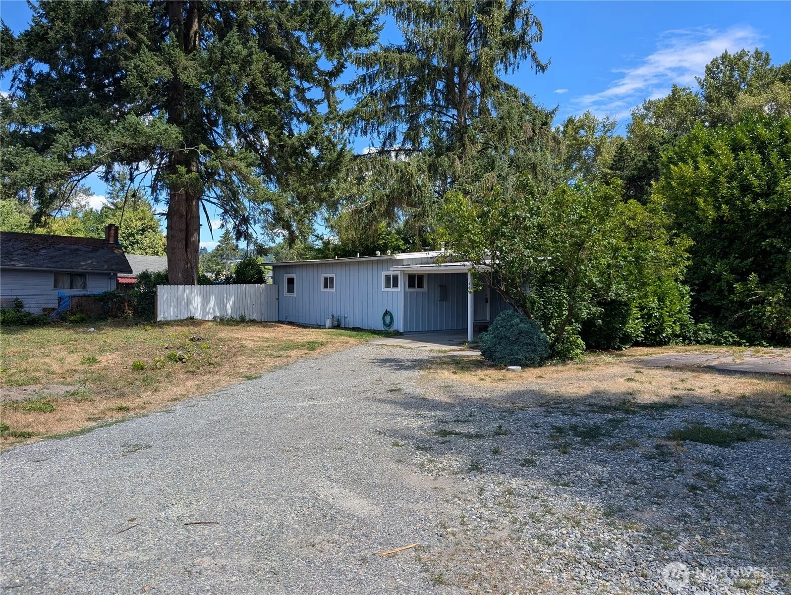 Property photo for 607 5th Street Ne, Puyallup photo 2