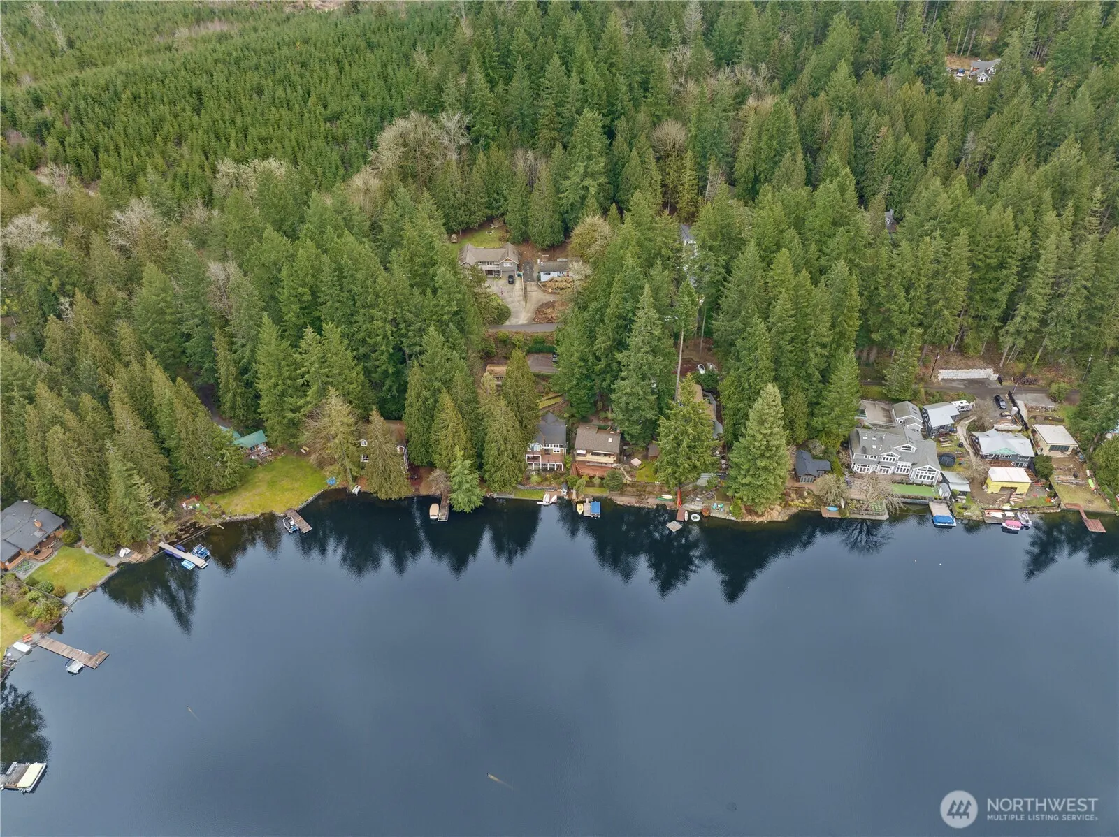 Property photo for 3866 E Ames Lake Drive Ne, Redmond