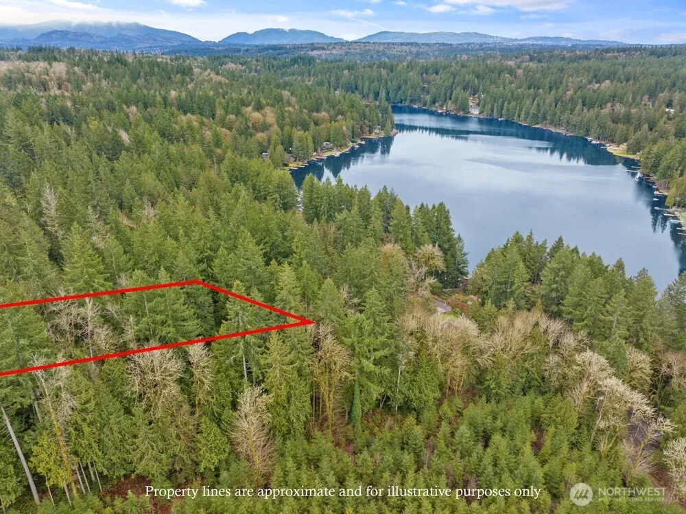 Property photo for 3866 E Ames Lake Drive Ne, Redmond photo 2