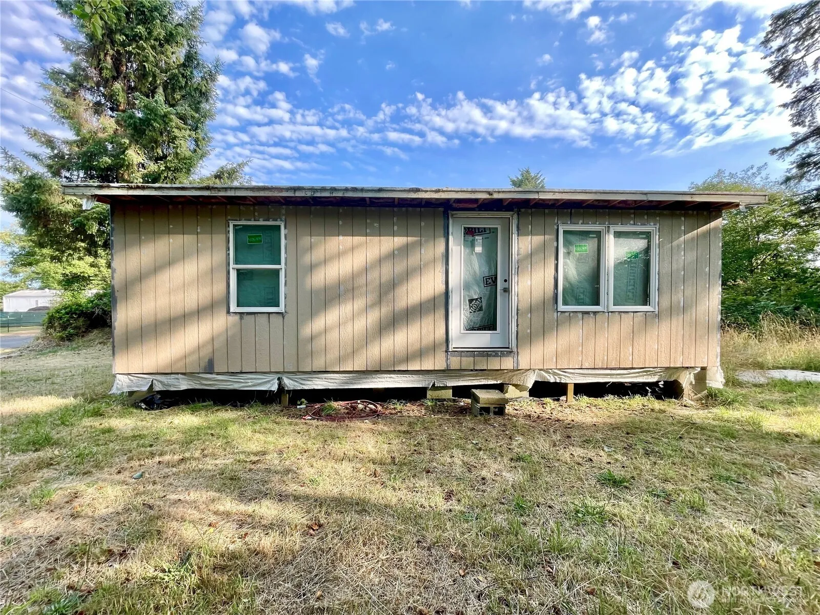 Property photo for 777 Edgewood Avenue Ne, Ocean Shores photo 2