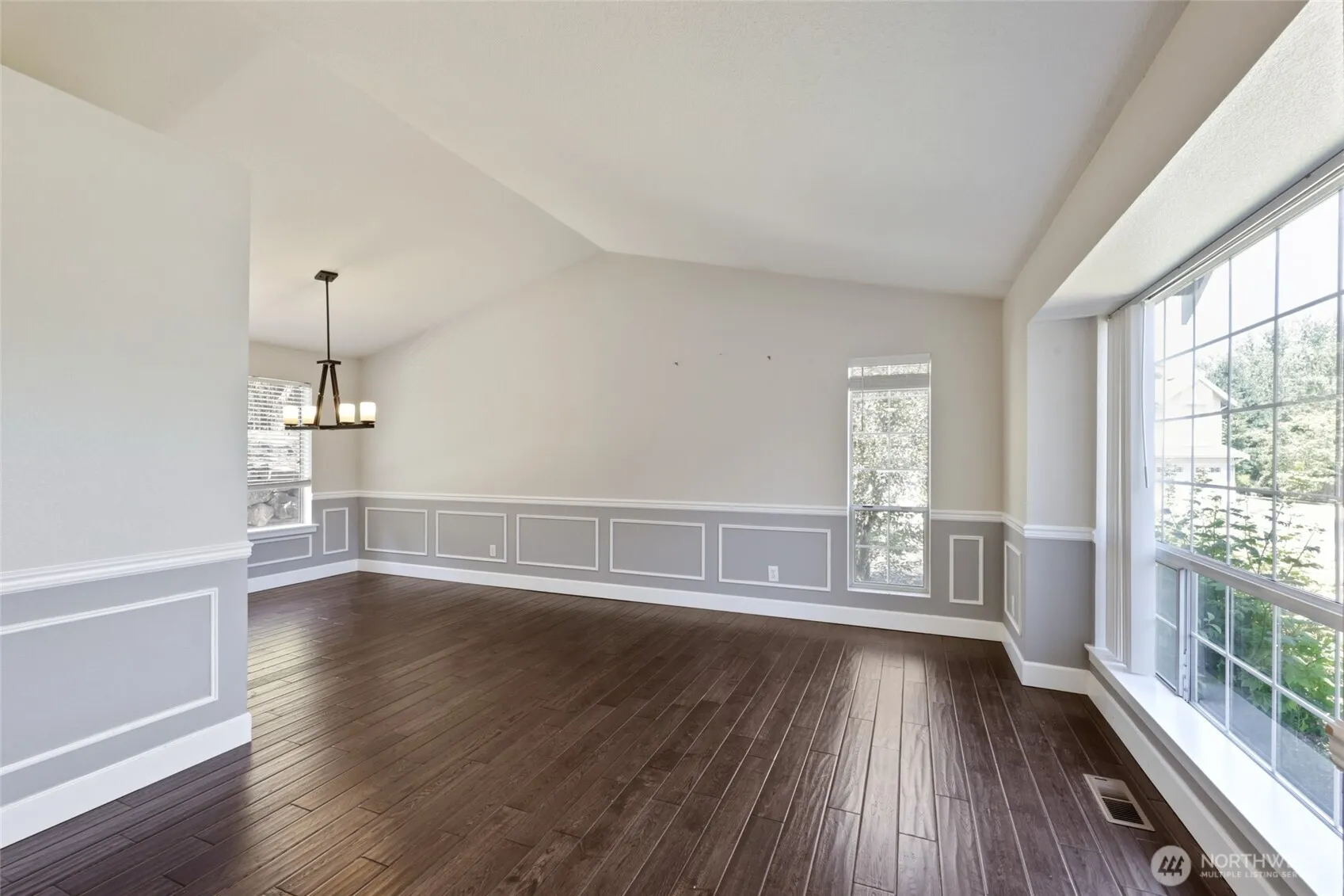 Property photo for 8610 63rd Avenue E, Puyallup photo 2