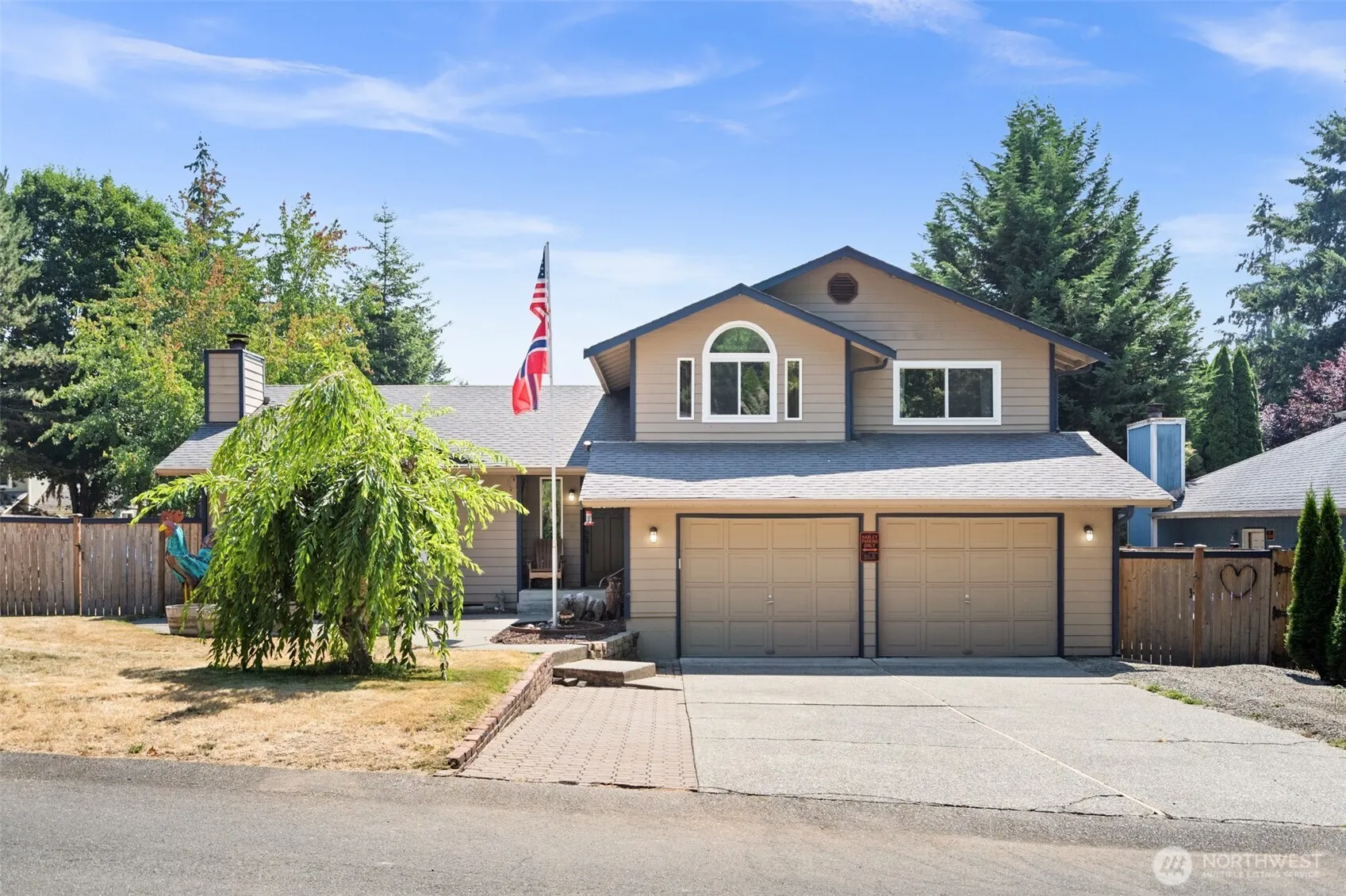 Property photo for 20416 120th Street Ct E, Bonney Lake photo 2