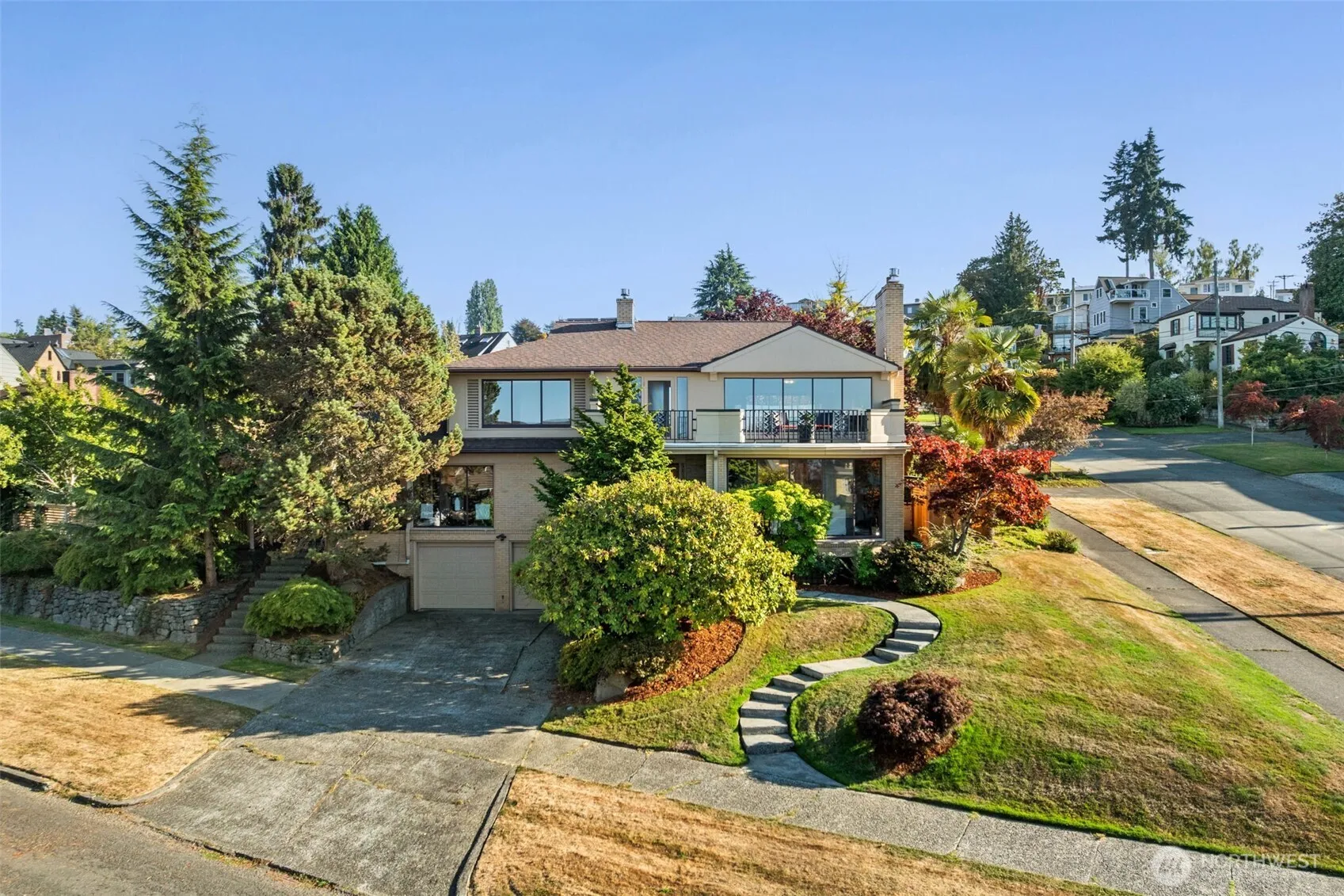 Property photo for 1224 N Tacoma Avenue, Tacoma photo 2
