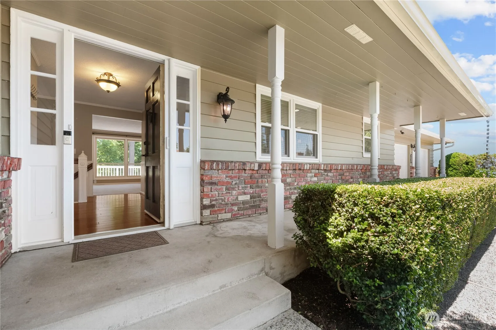 Property photo for 29311 7th Place S, Federal Way photo 3