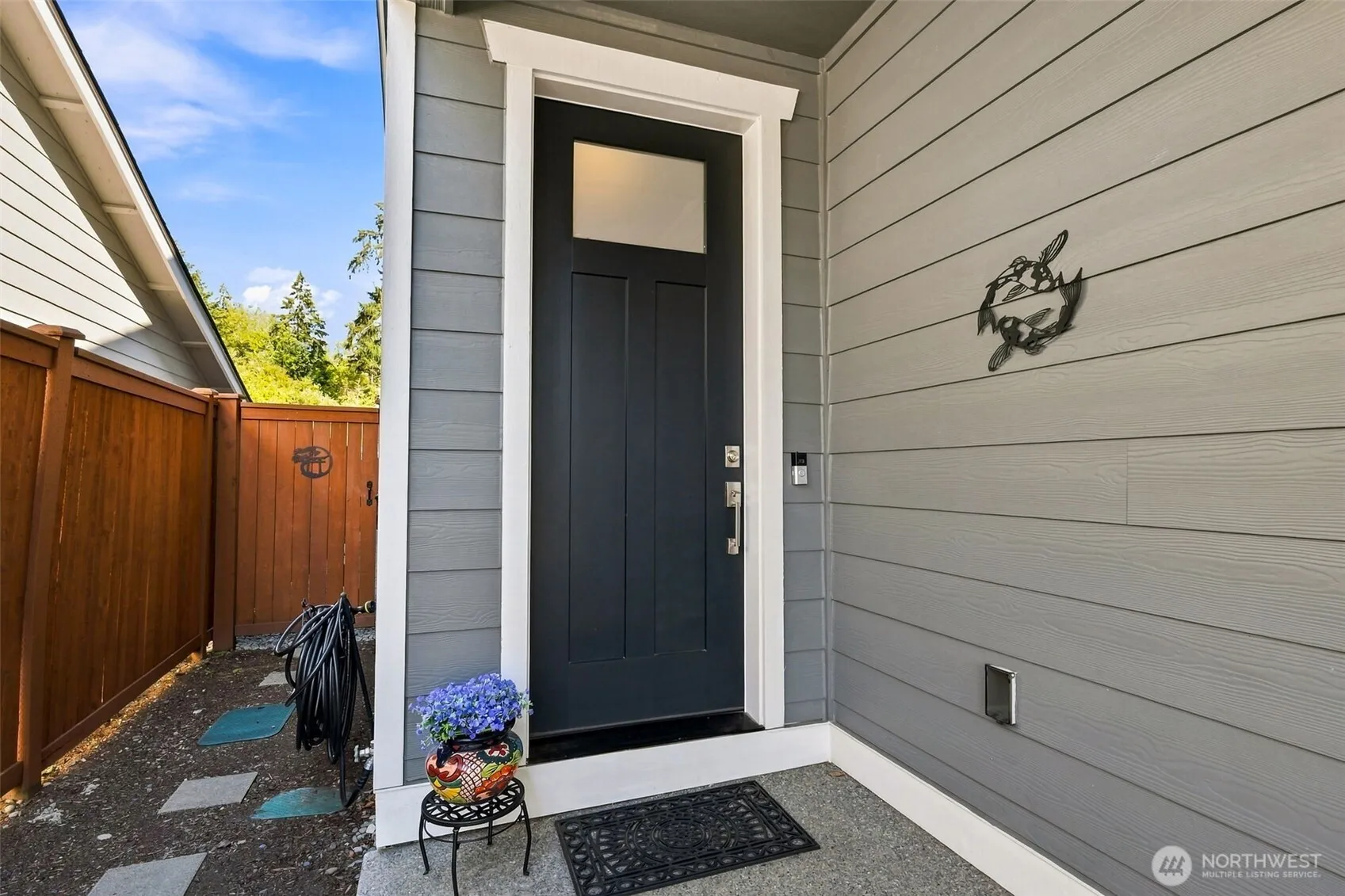 Property photo for 5612 Reef Lane Ne, Lacey photo 2