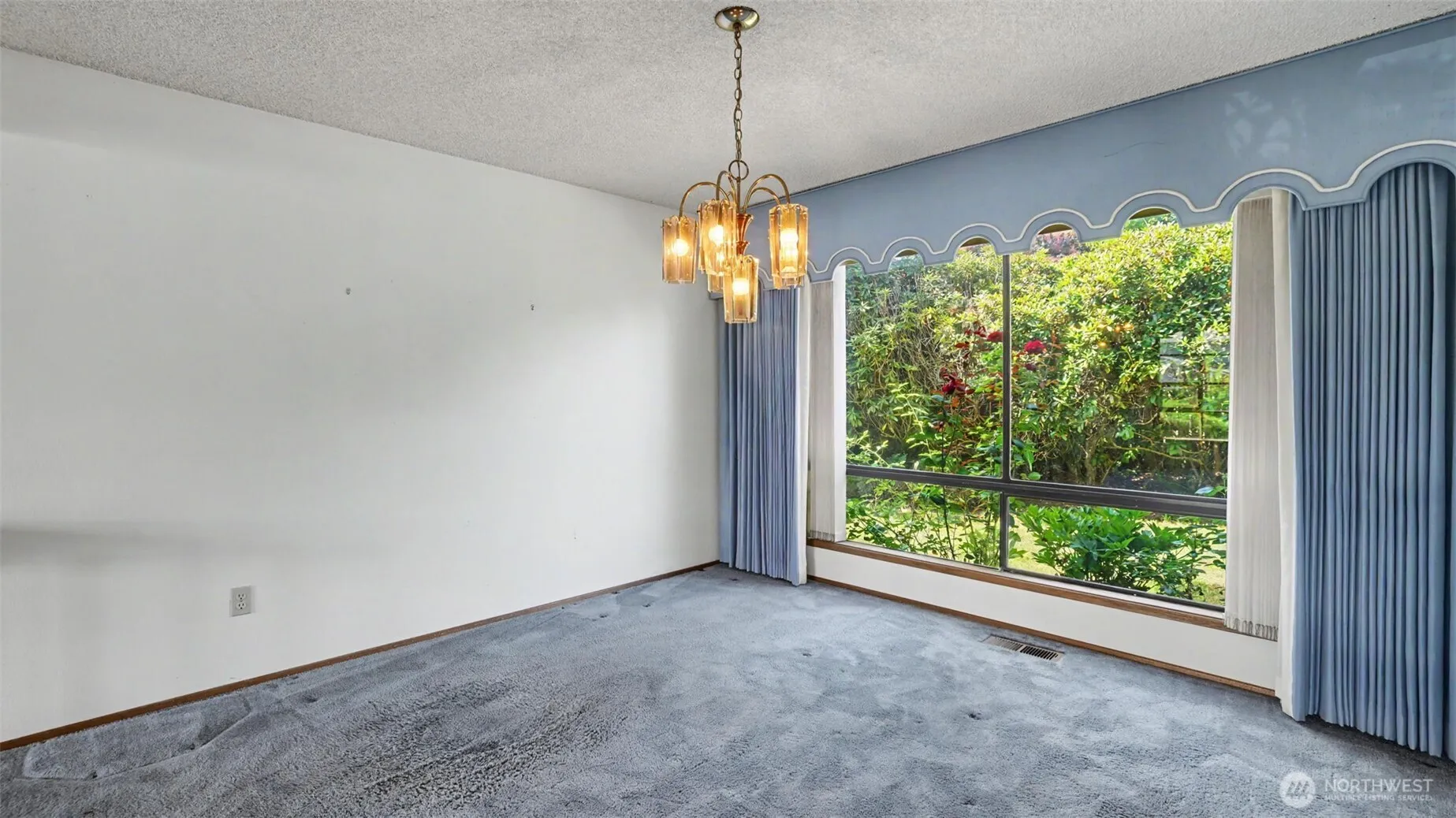Property photo for 4233 192nd Court Se, Issaquah photo 4