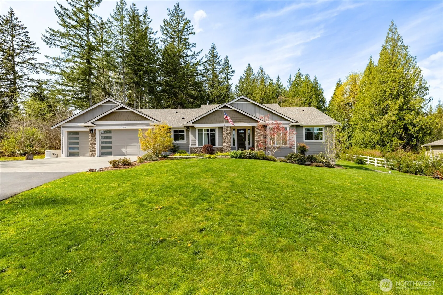 Property photo for 18727 55th Street Se, Snohomish
