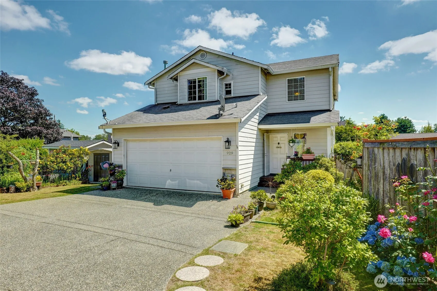 Property photo for 929 149th Place Sw, Lynnwood photo 2