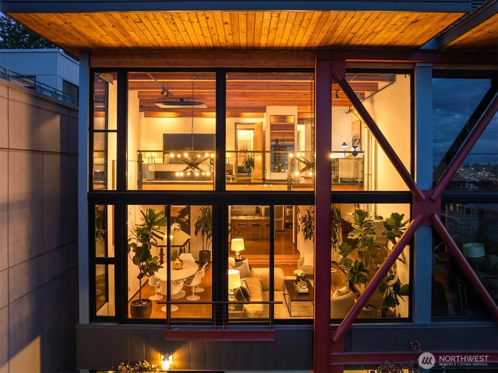Property photo for 1707 Dexter Avenue N #b, Seattle photo 3