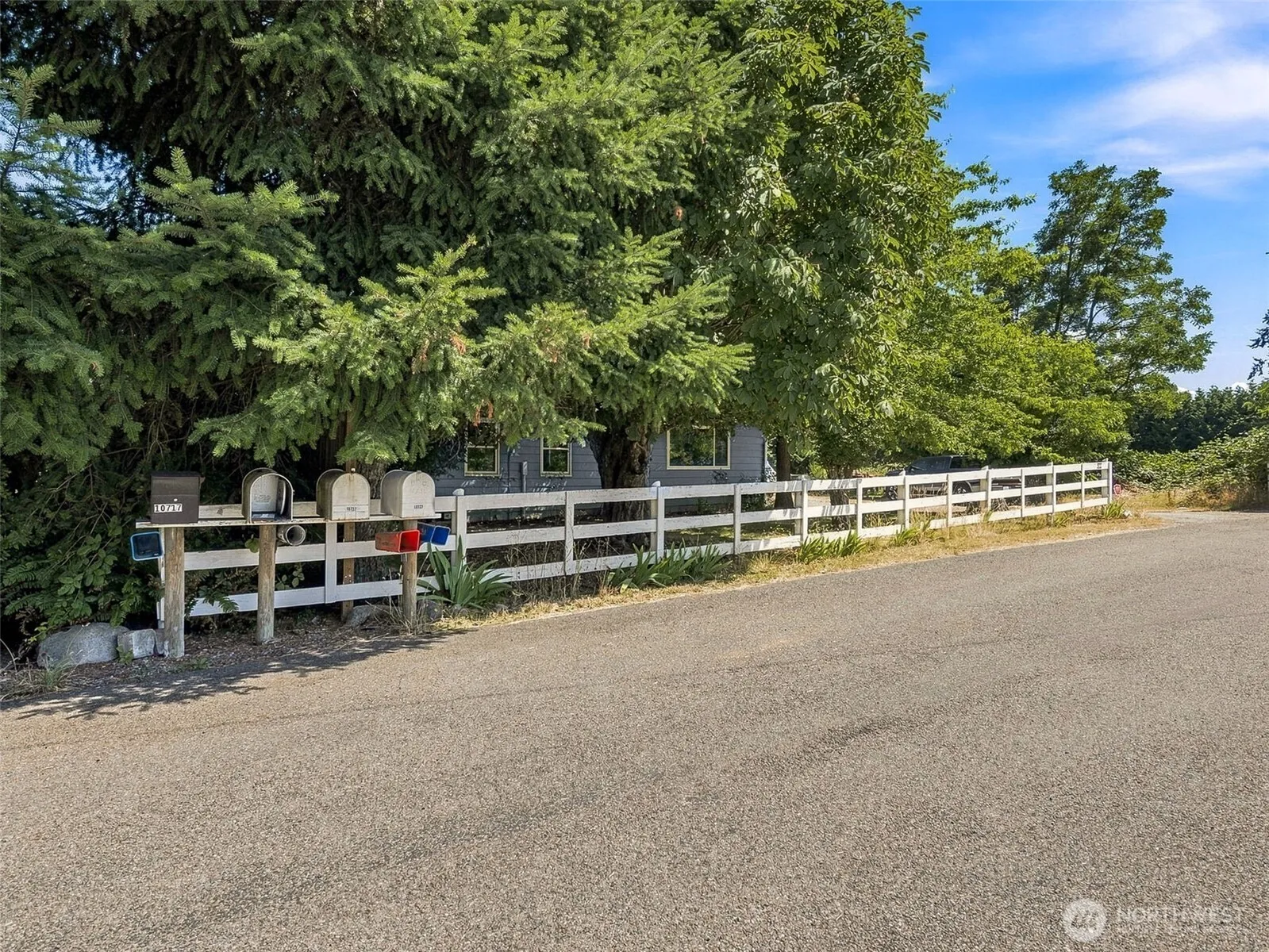 Property photo for 10723 59th Avenue E, Puyallup photo 2