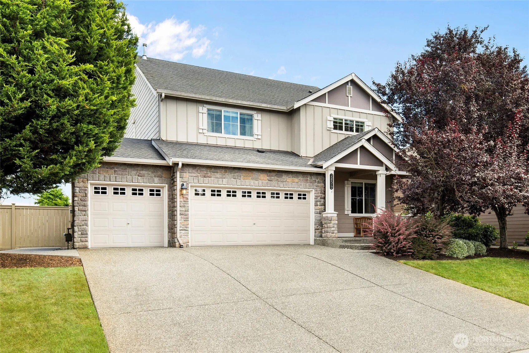 Property photo for 28517 70th Drive Nw, Stanwood