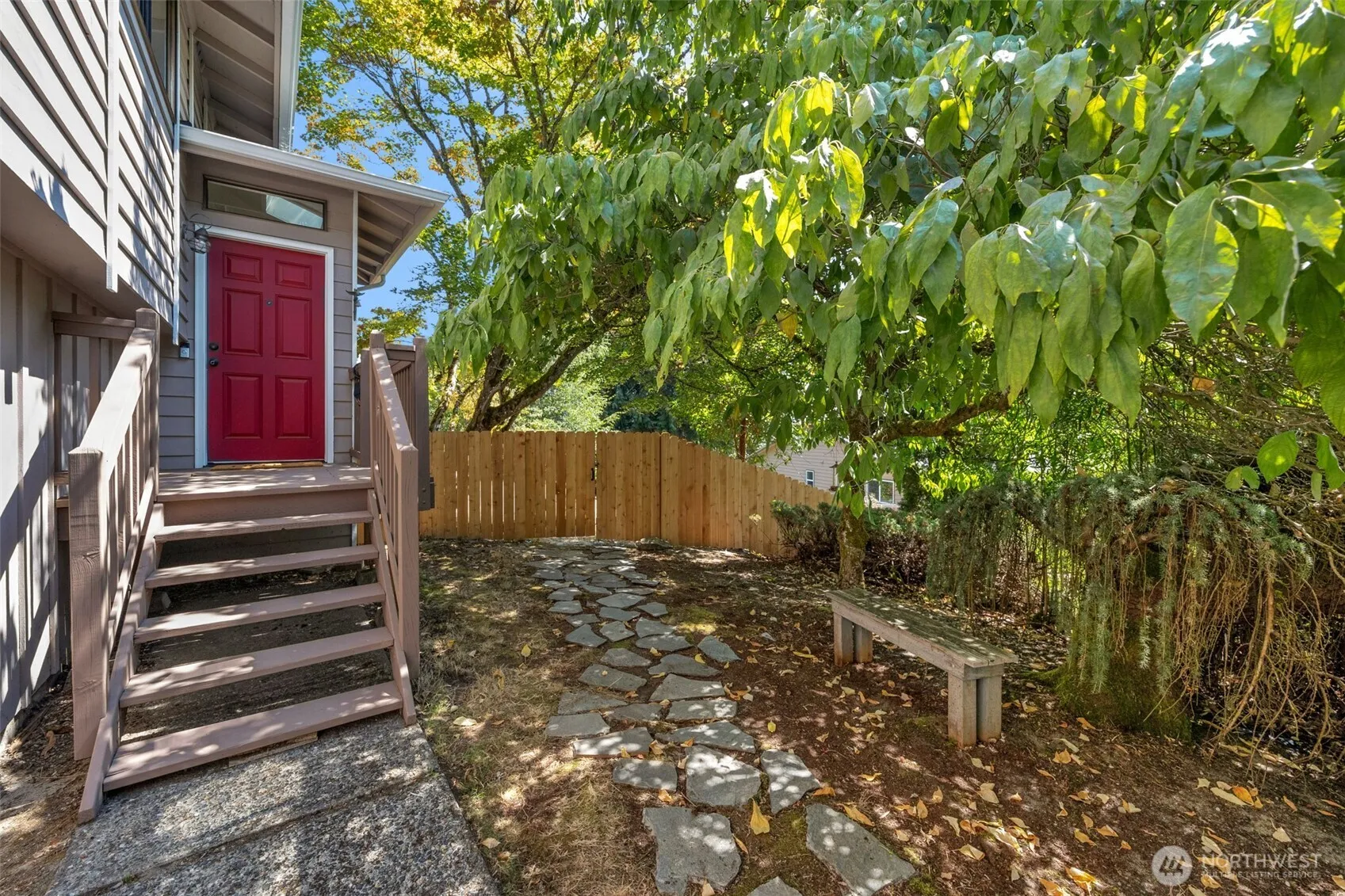 Property photo for 19524 53rd Avenue Ne, Lake Forest Park photo 4
