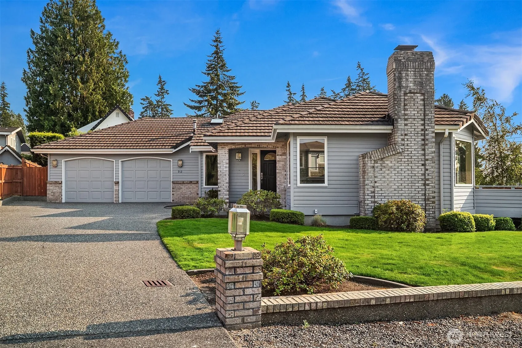 Property photo for 912 Cedar Street, Edmonds
