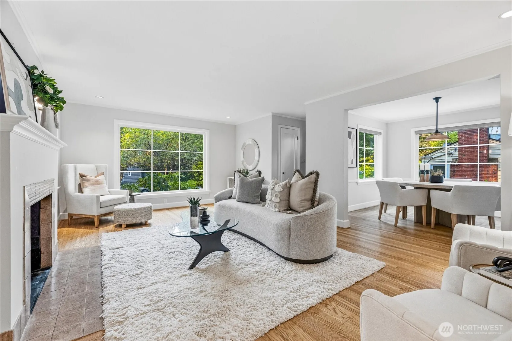 Property photo for 2745 Ne 89th Street, Seattle photo 4