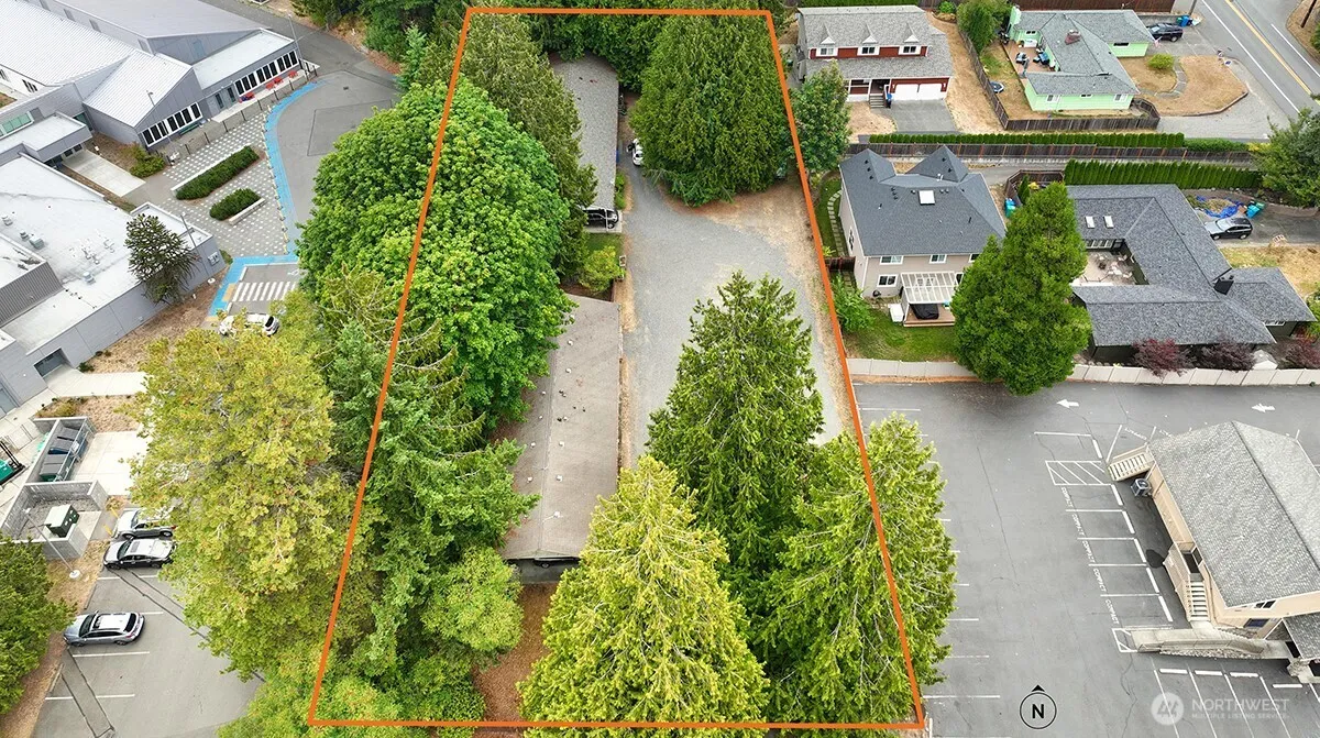 Property photo for 2902 Ne 200th St, Shoreline