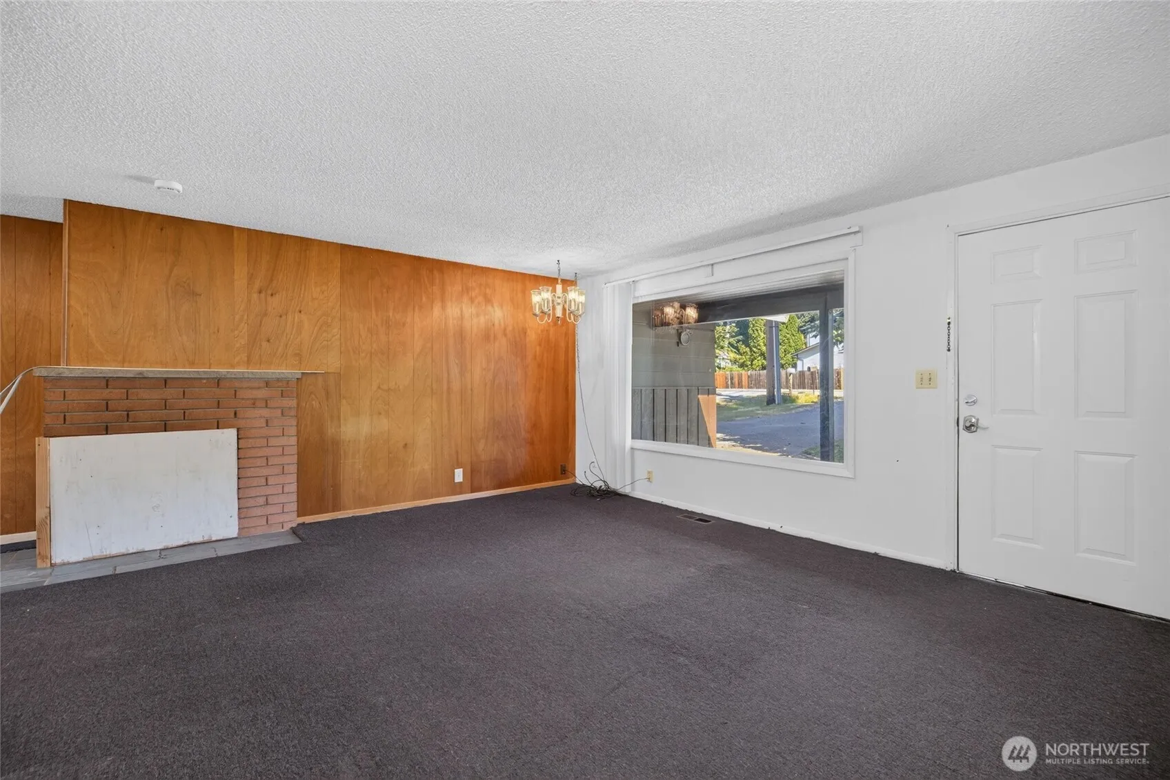 Property photo for 3327 Ne 190th Street, Lake Forest Park photo 5