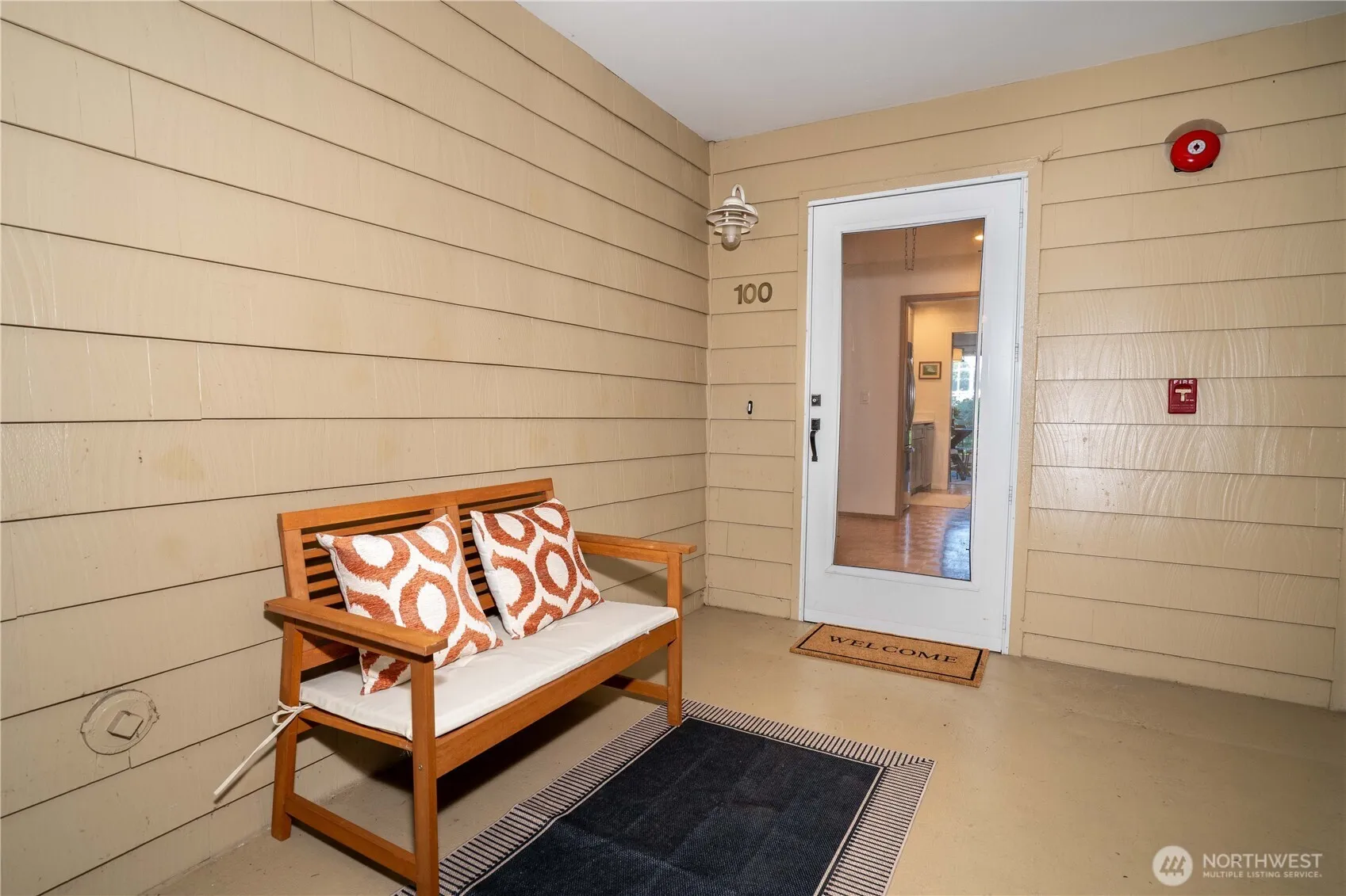 Property photo for 2811 14th Avenue W #100, Seattle photo 4