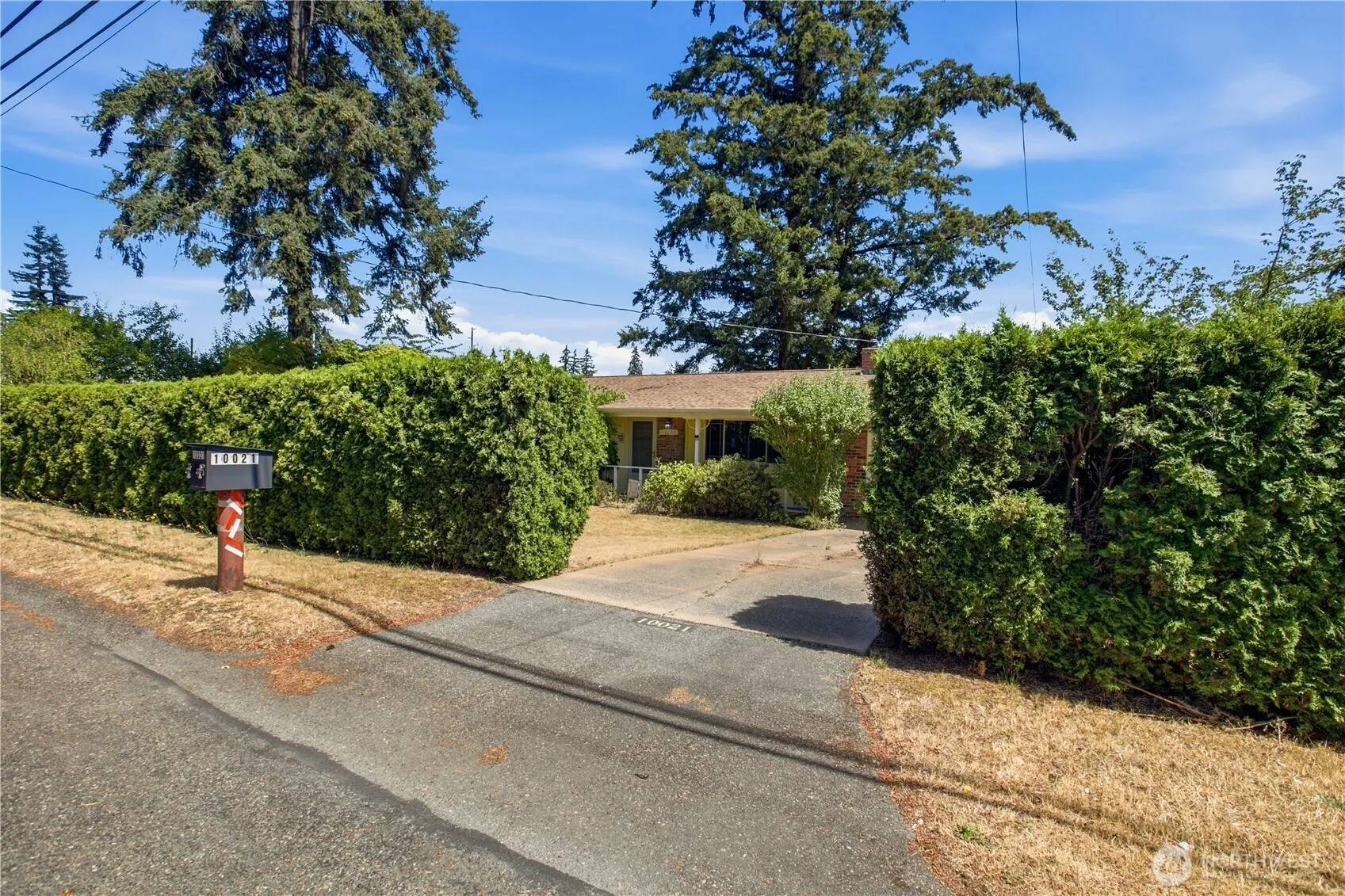 Property photo for 10021 Ainsworth Avenue S, Tacoma photo 3