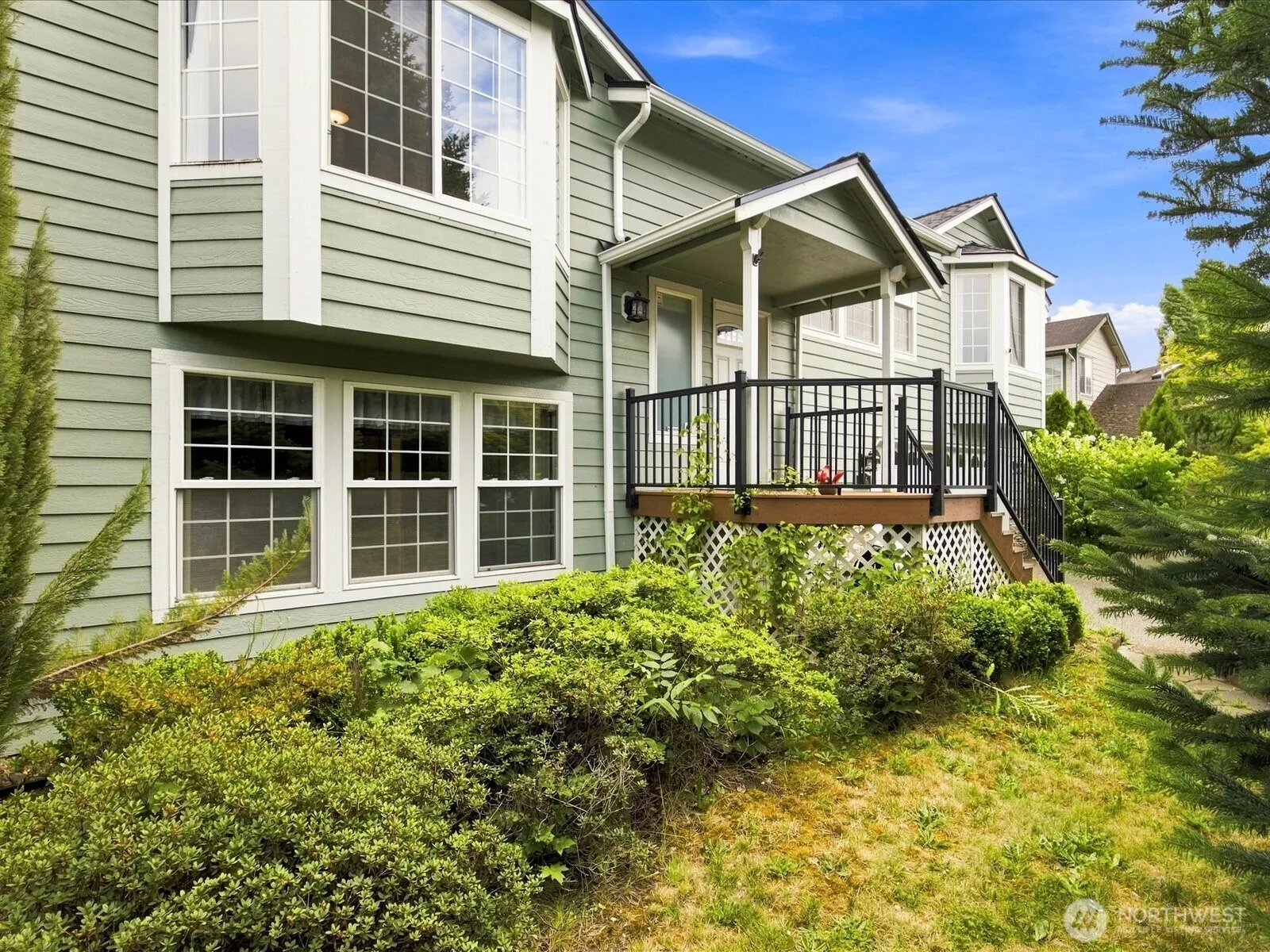 Property photo for 206 Orting Avenue Nw, Orting photo 2