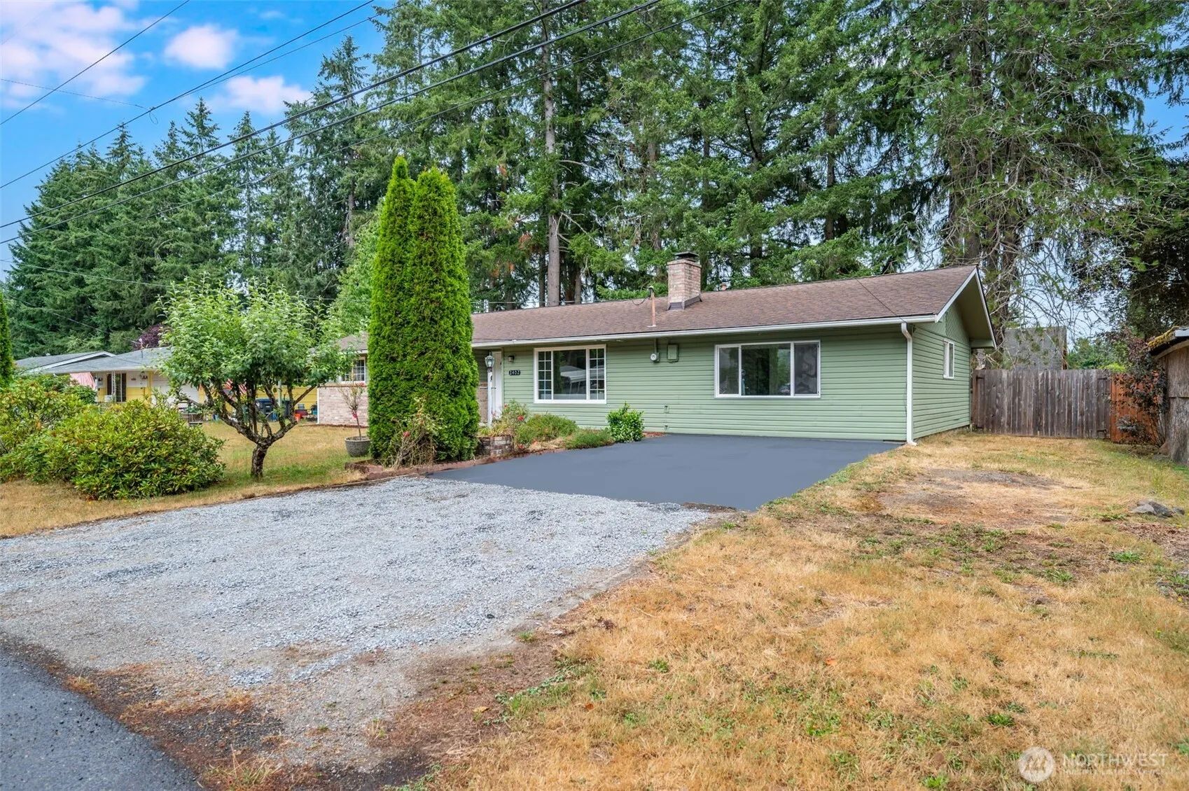 Property photo for 2402 Larch Se, Lacey photo 4